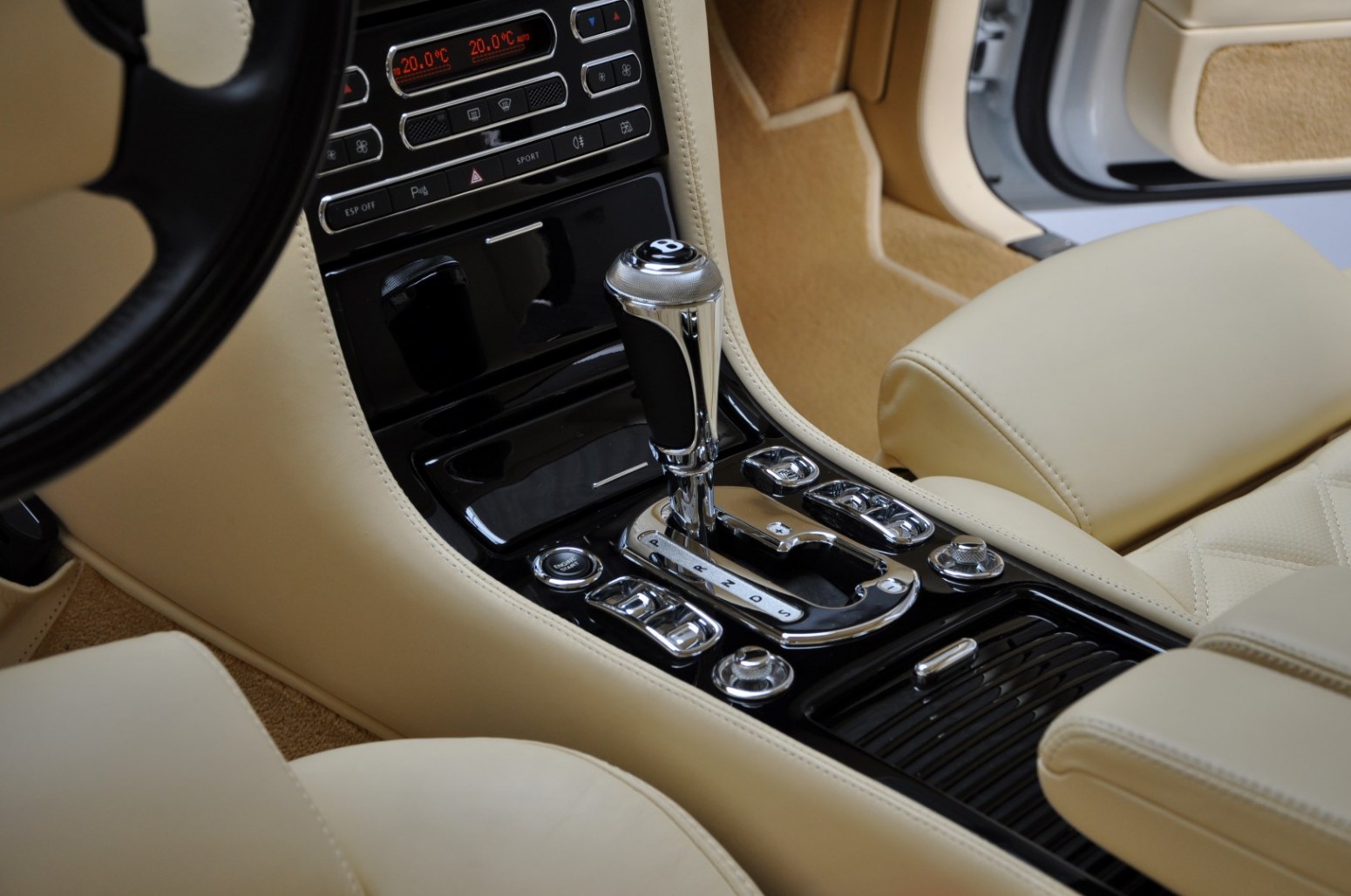 Delivery-Mileage 2009 Bentley Brooklands Is More Expensive Than New Conti GT