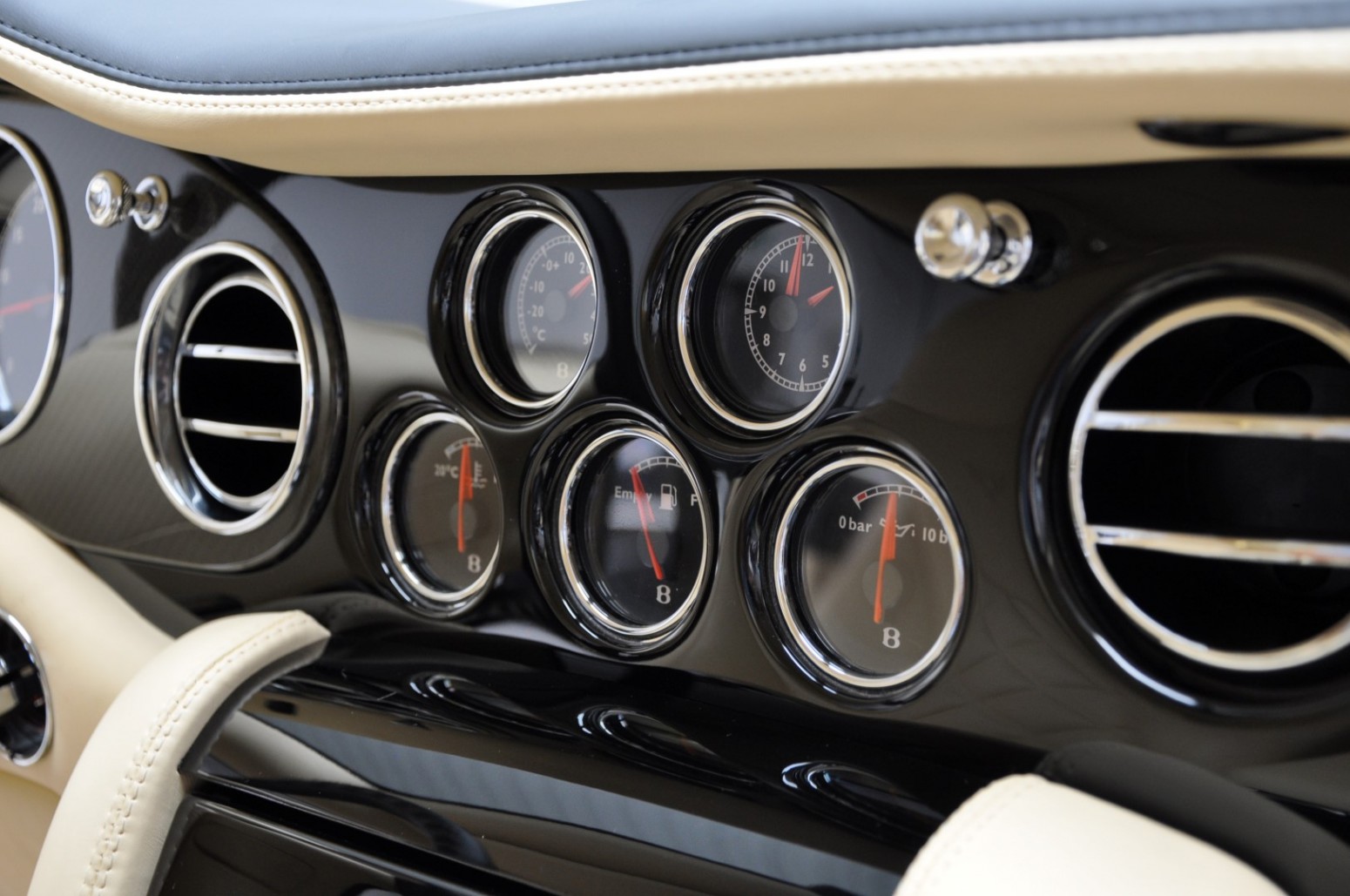 Delivery-Mileage 2009 Bentley Brooklands Is More Expensive Than New Conti GT