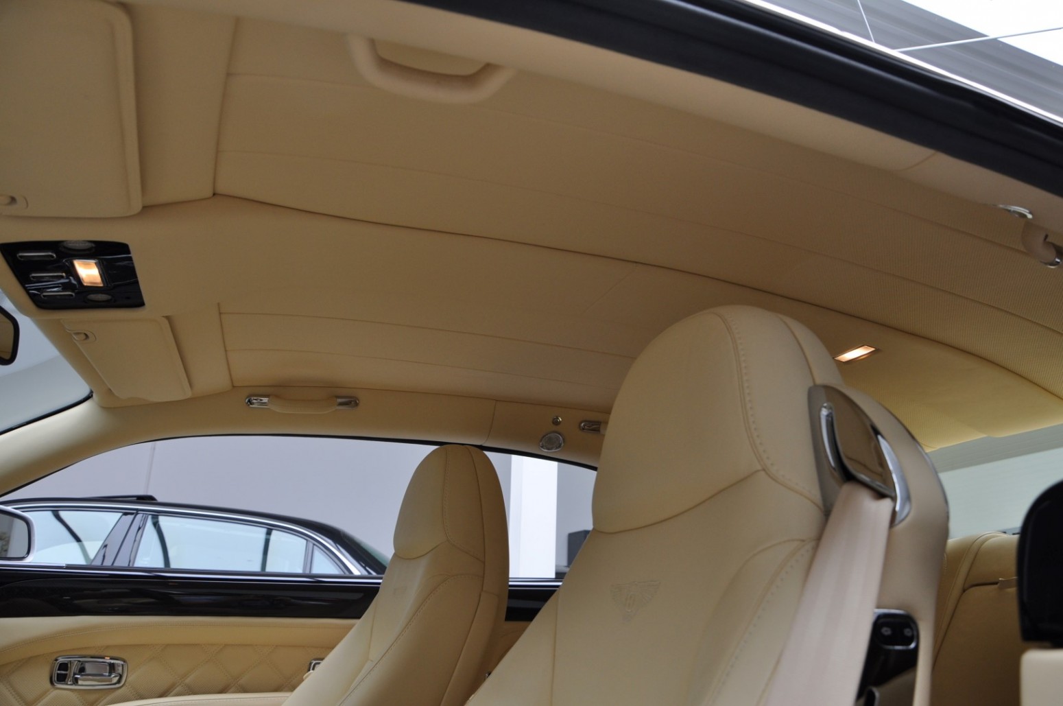 Delivery-Mileage 2009 Bentley Brooklands Is More Expensive Than New Conti GT