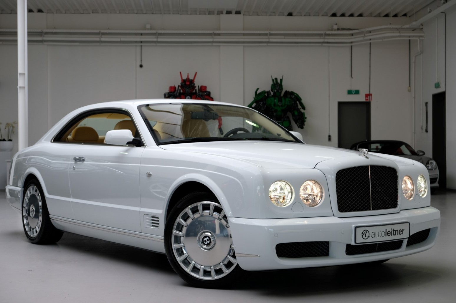 Delivery-Mileage 2009 Bentley Brooklands Is More Expensive Than New Conti GT
