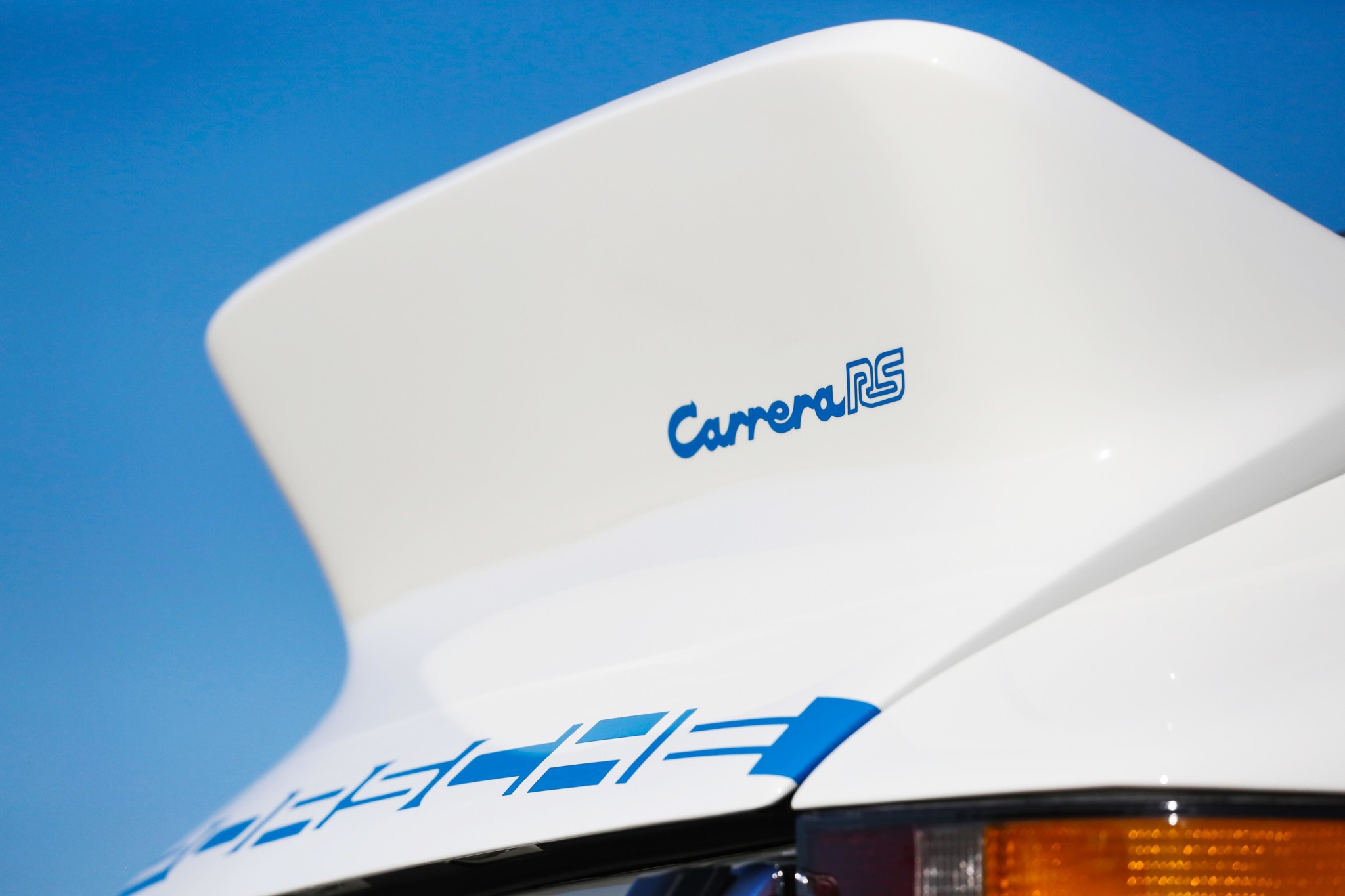 Award-Winning 1973 Porsche 911 Carrera RS Is A White And Blue Gem