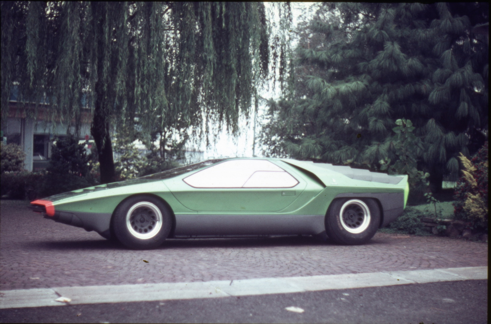 Alfa Romeo’s 1968 Carabo Concept Is Magnificent Even By Today’s Standards