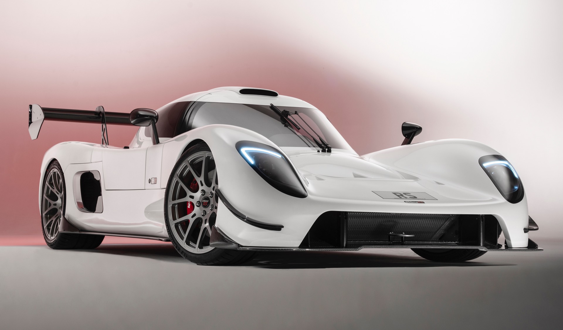 2019 Ultima RS Has Up To 1,200 HP And Is Coming To Goodwood