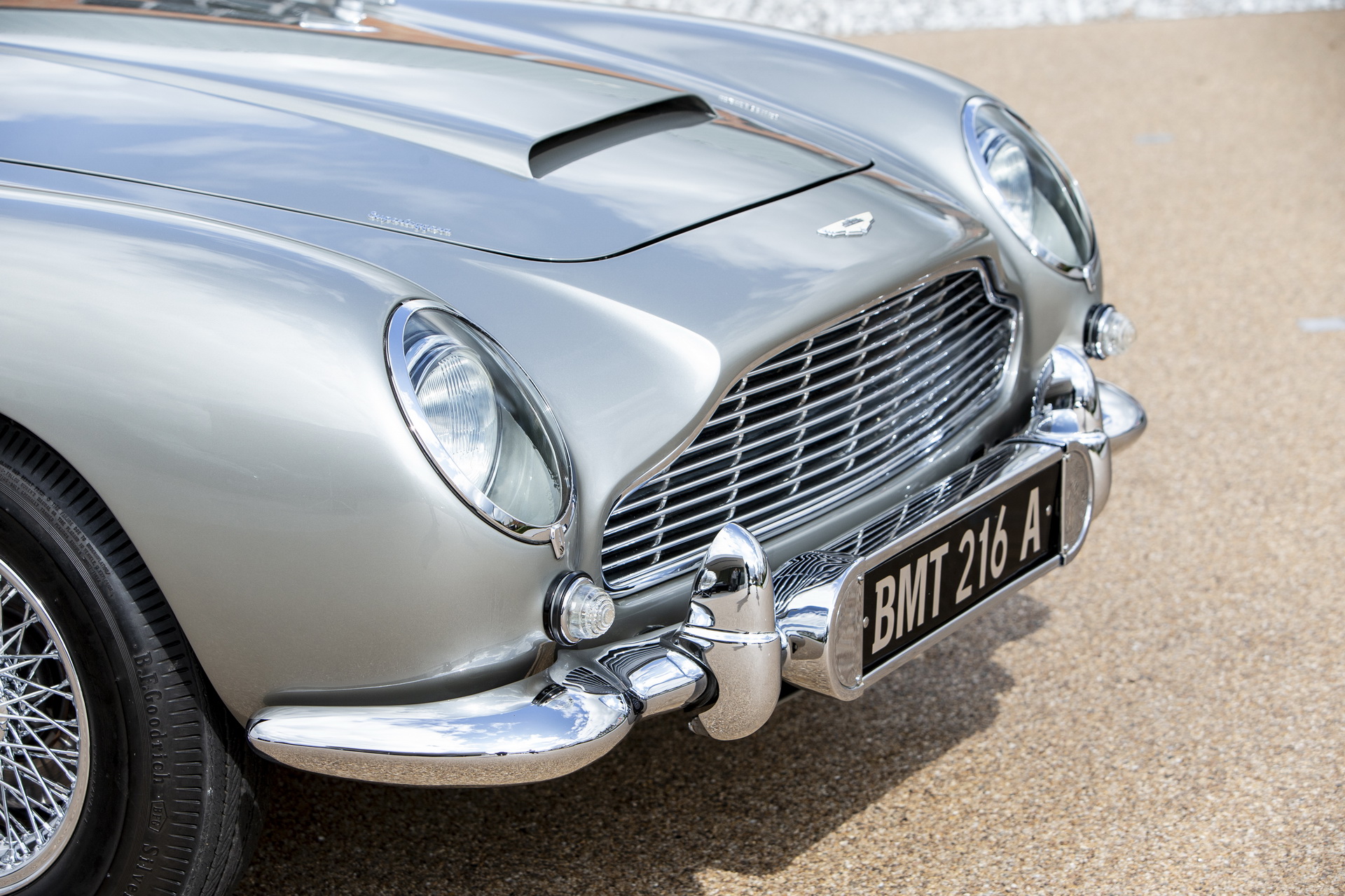 James Bond’s Real Aston Martin DB5 To Cross The Auction Block