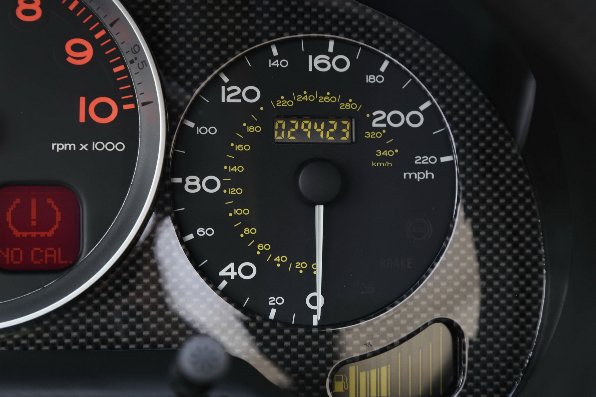 Manual Unicorn Alert: One of 246 Ferrari 575M Maranellos Goes Under The Hammer