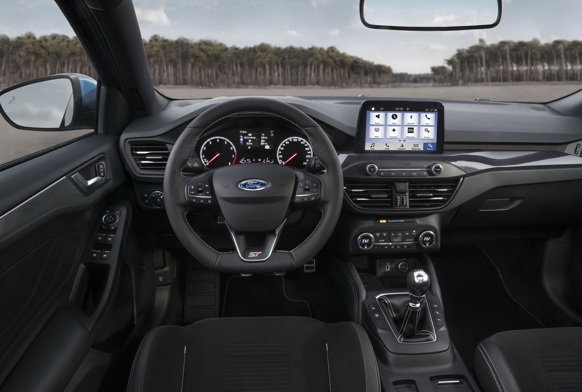 2019 Ford Focus ST Offers Faster In-Gear Acceleration Than Previous AWD Focus RS