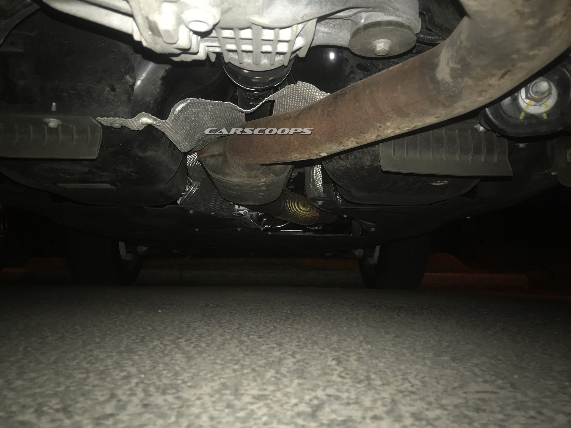 2020 Land Rover Defender Sports Digital Instrument Cluster, Small Touchscreen