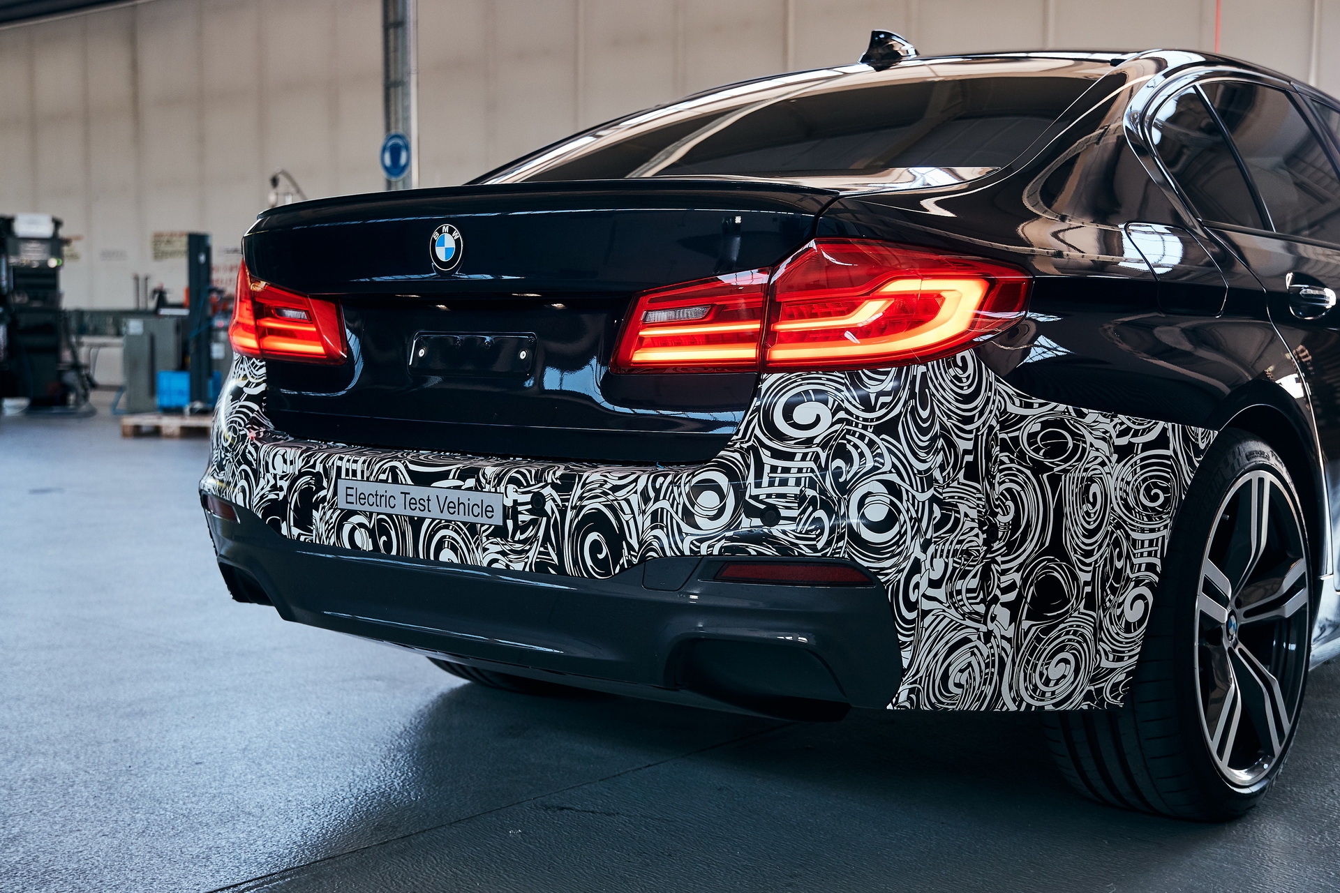 BMW’s Power BEV Trial Vehicle Is A 710 HP 5-Series Sedan
