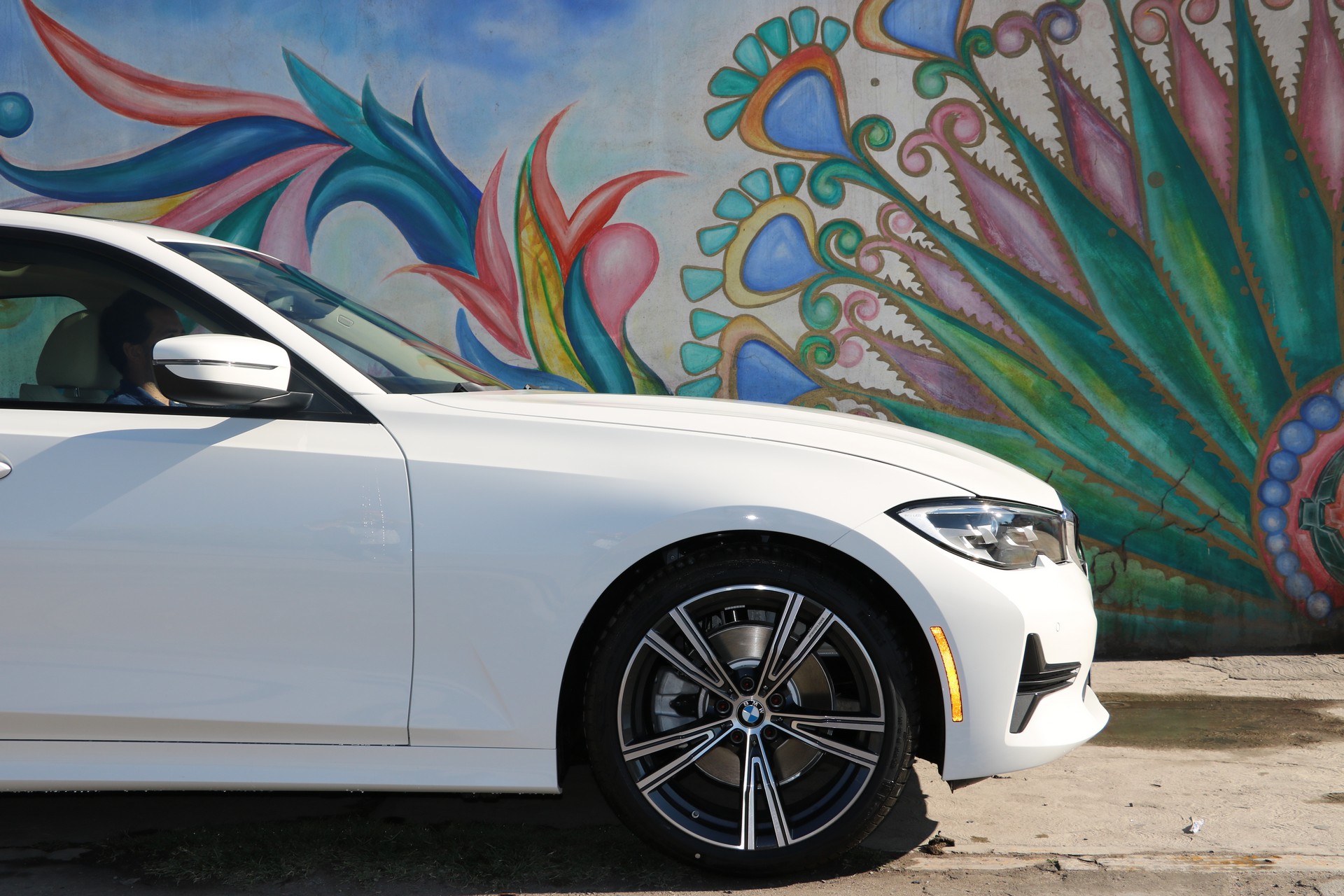 BMW Opens New Mexican Plant Days Ahead Of American Tariffs