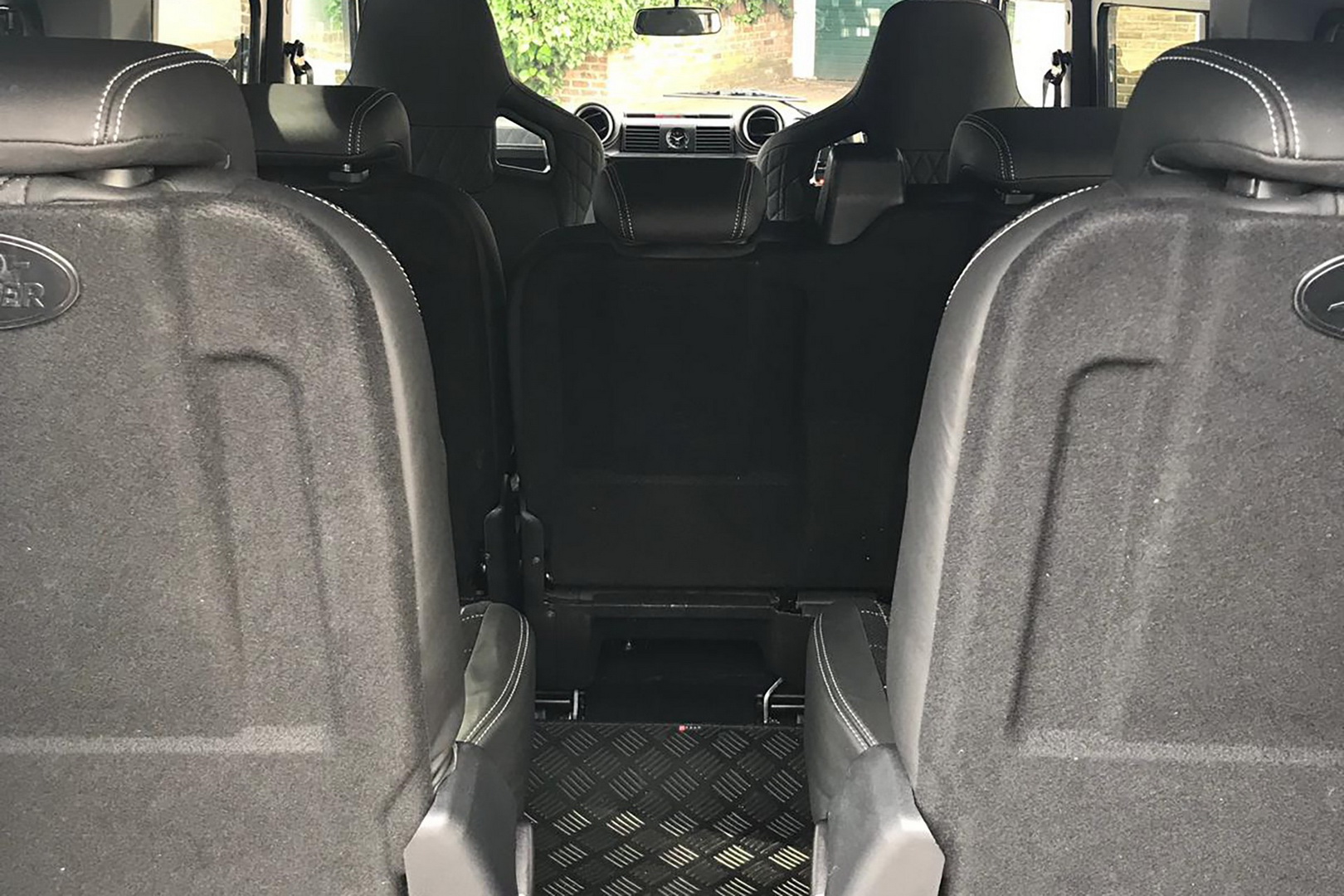 End Edition Is Kahn’s Way Of Saying Goodbye To The Classic Land Rover Defender