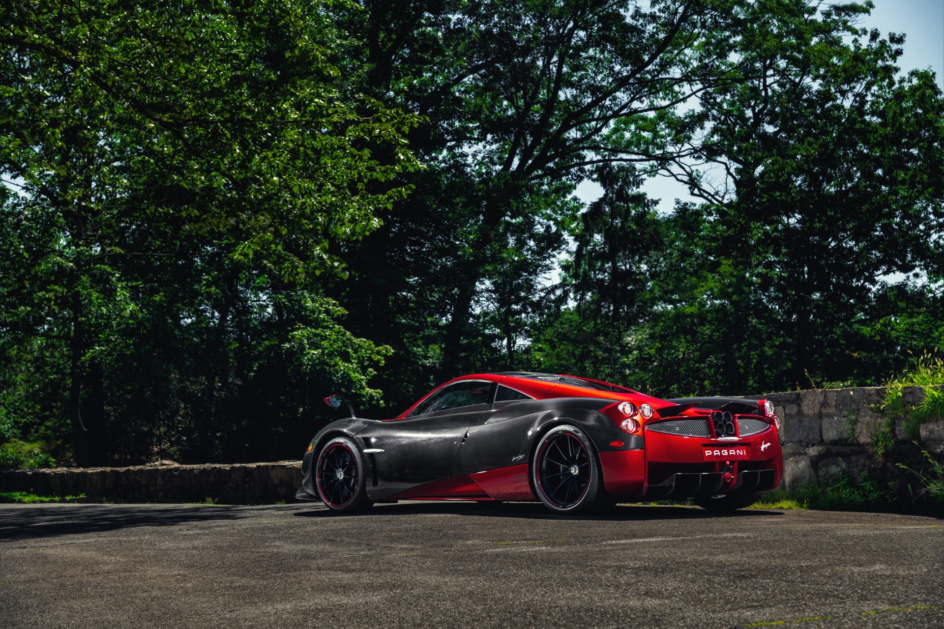 Pagani Huayra Tempesta Is Screaming Out For A New Home