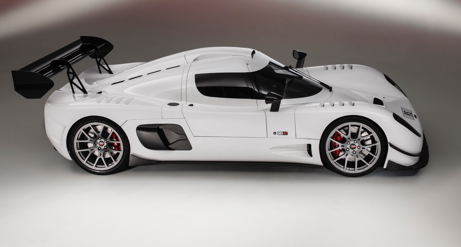 2019 Ultima RS Has Up To 1,200 HP And Is Coming To Goodwood