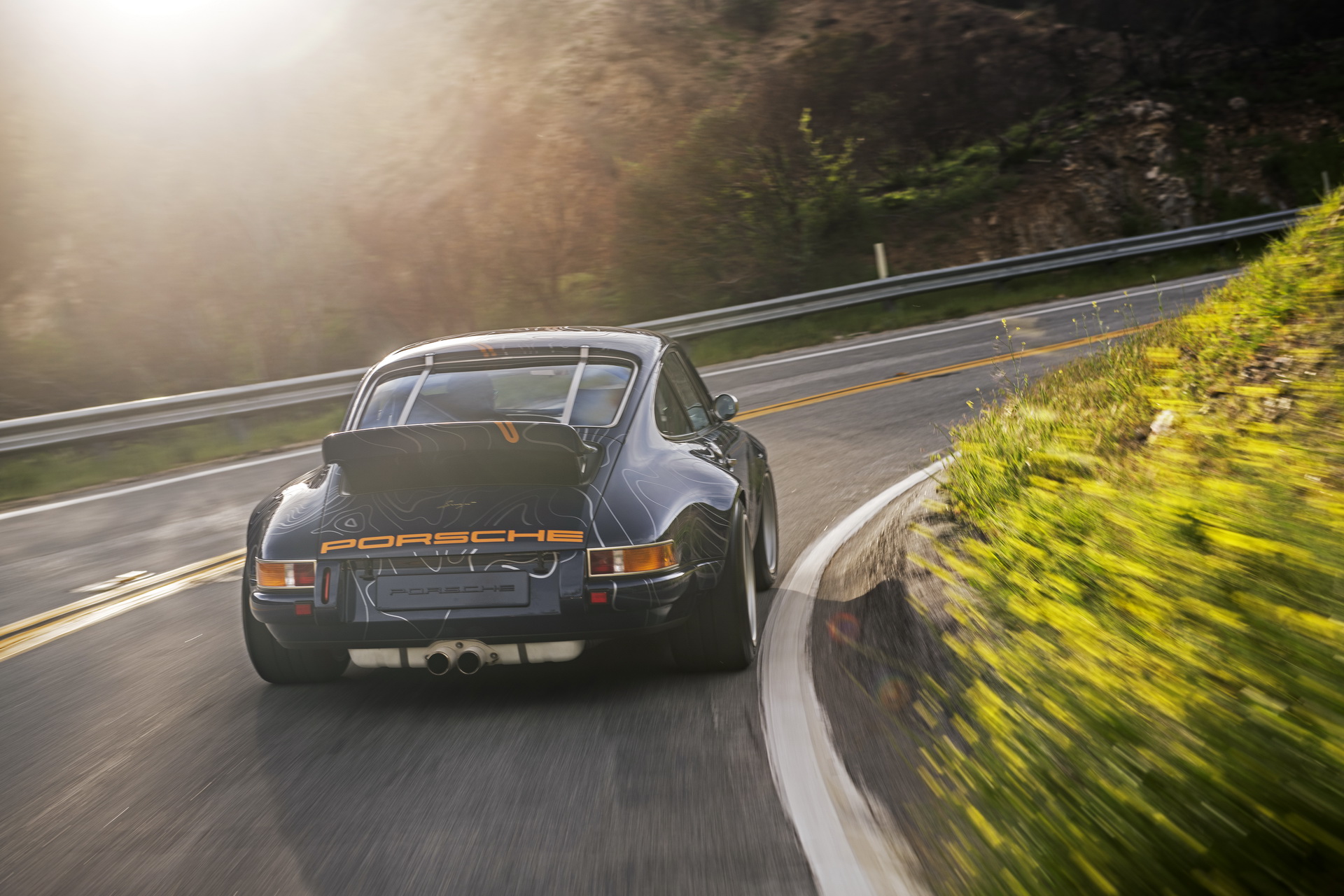 Singer To Celebrate 10th Anniversary In Goodwood With Three Stunning 911s On Display