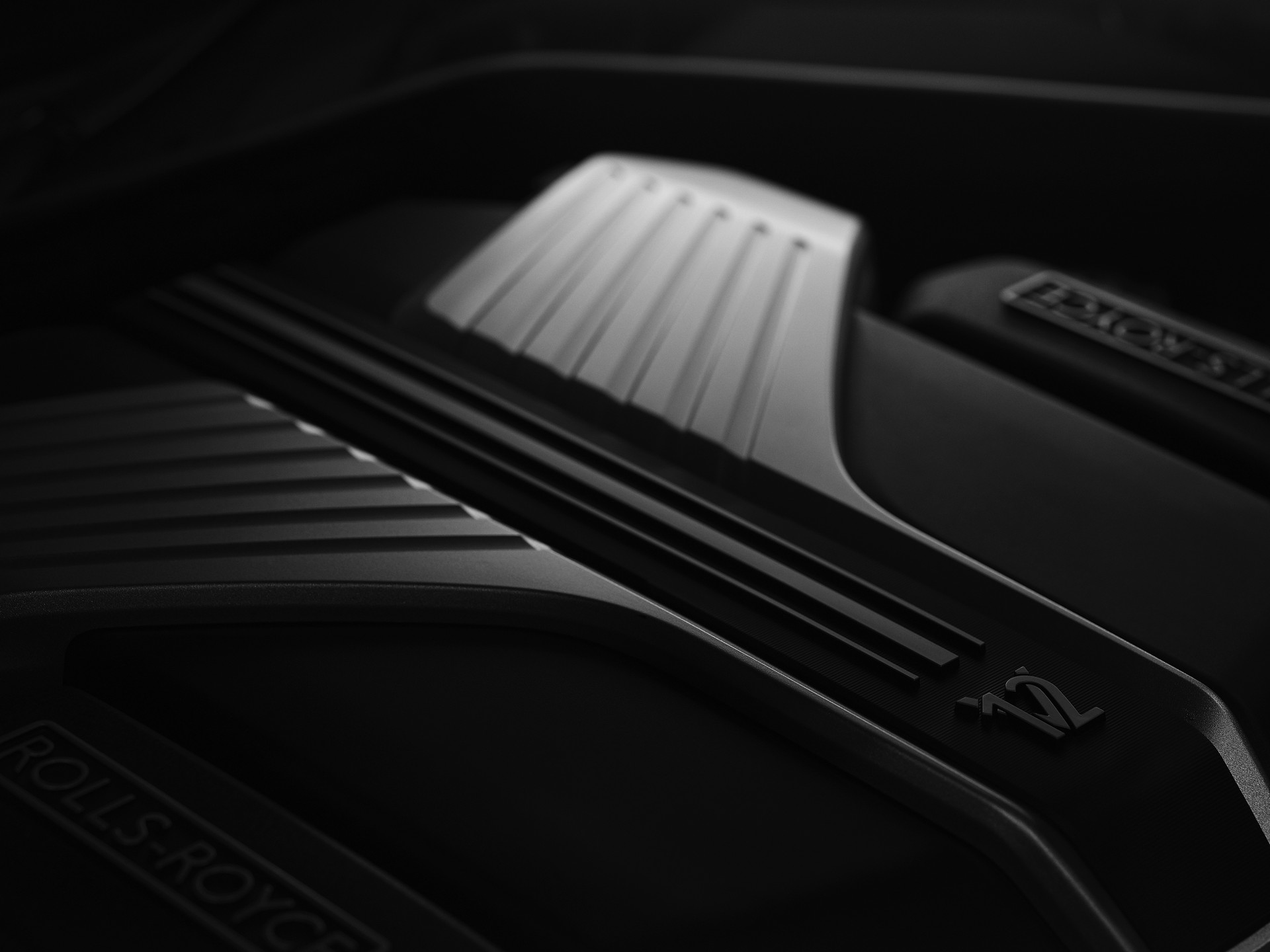 Rolls-Royce Highlights The Creative Process Behind The Wraith Eagle VIII