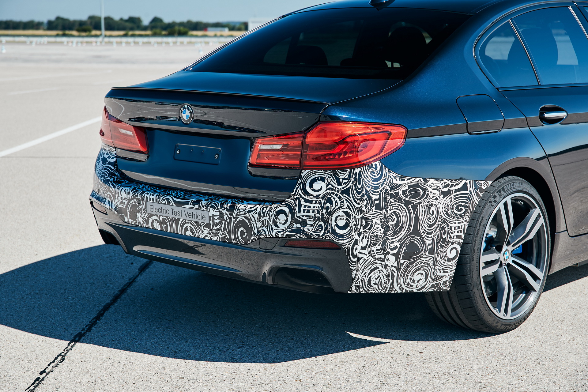 BMW’s Power BEV Trial Vehicle Is A 710 HP 5-Series Sedan