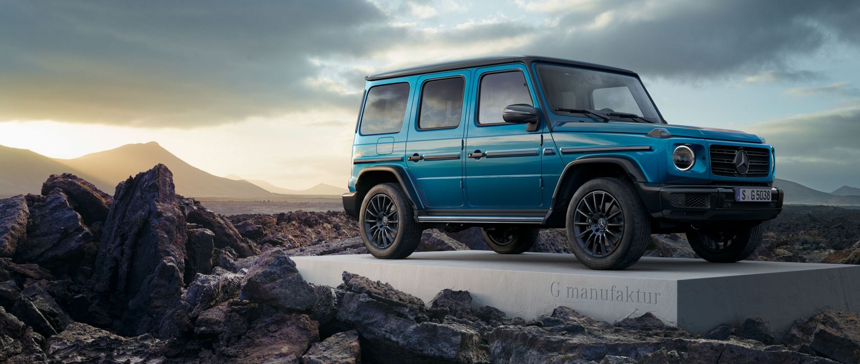 Build Your Personalized Mercedes-Benz G-Class With G Manufaktur