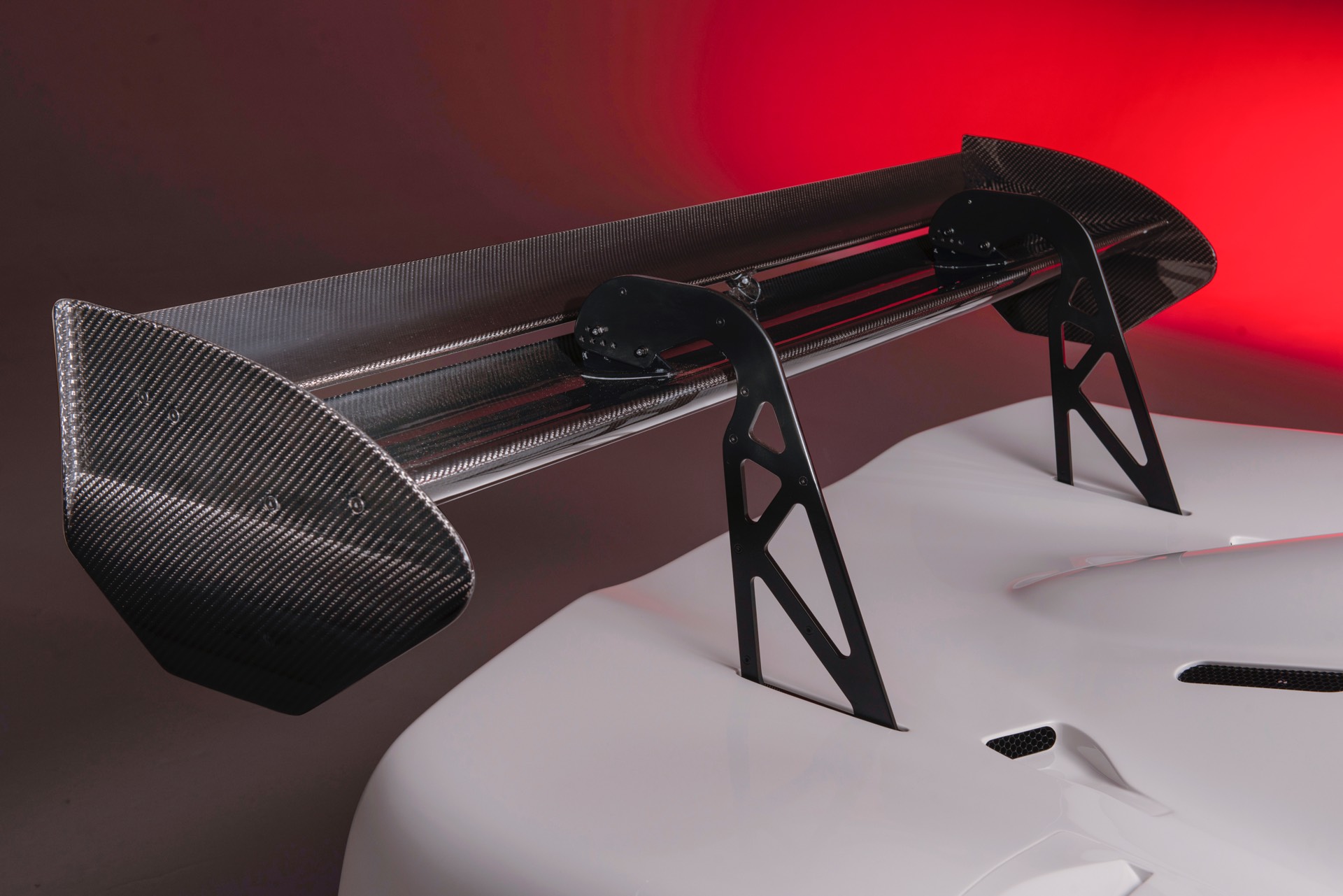 2019 Ultima RS Has Up To 1,200 HP And Is Coming To Goodwood