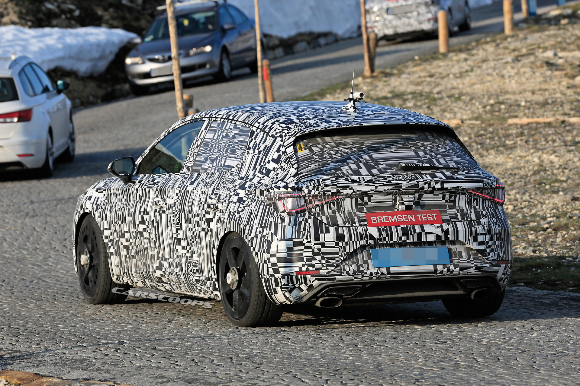 2020 Cupra Leon Hot Hatch Likely Getting Both Plug-In Hybrid And Gasoline Versions