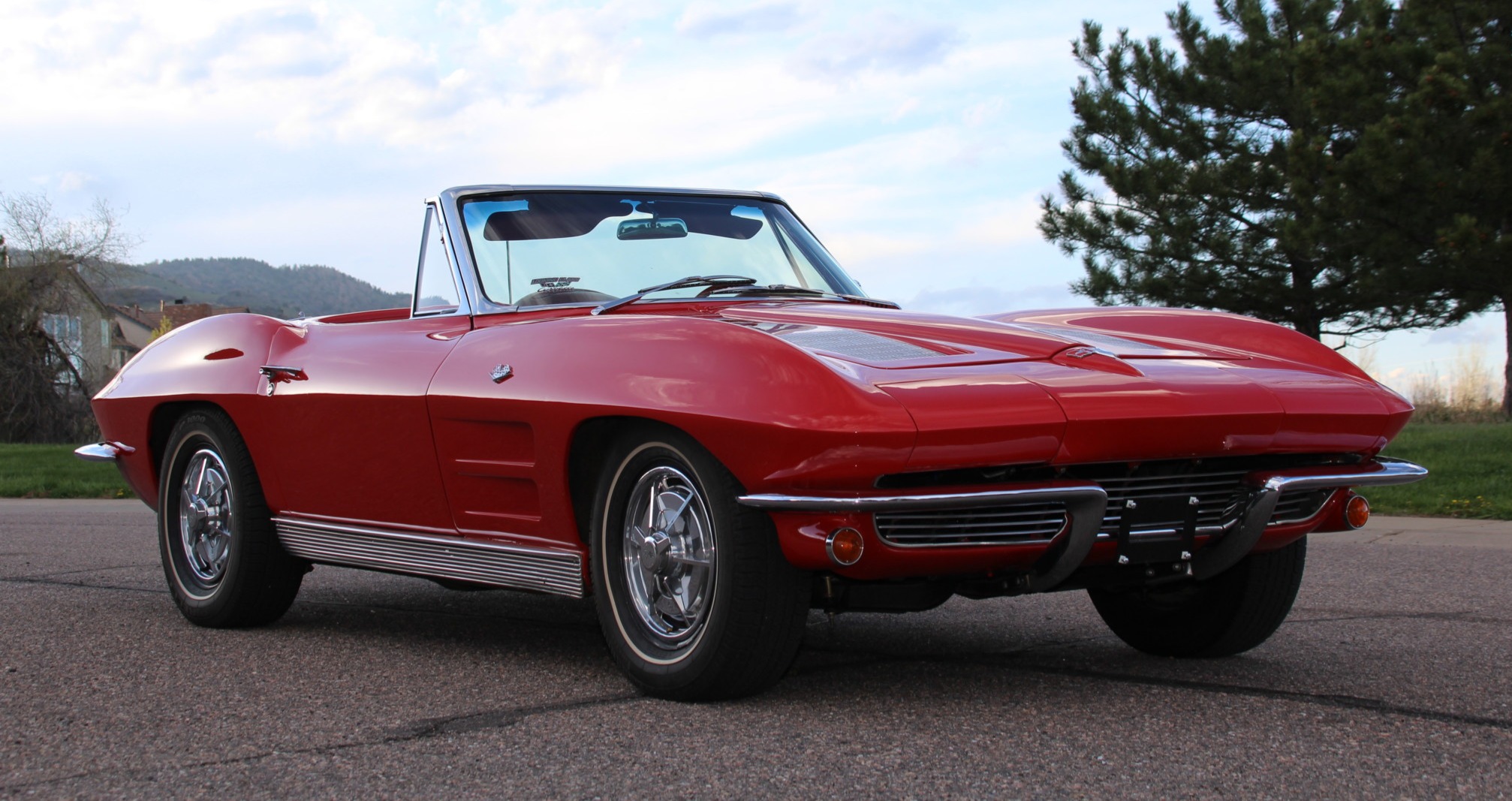1963 Corvette Sting Ray Convertible Makes Us Weak At The Knees