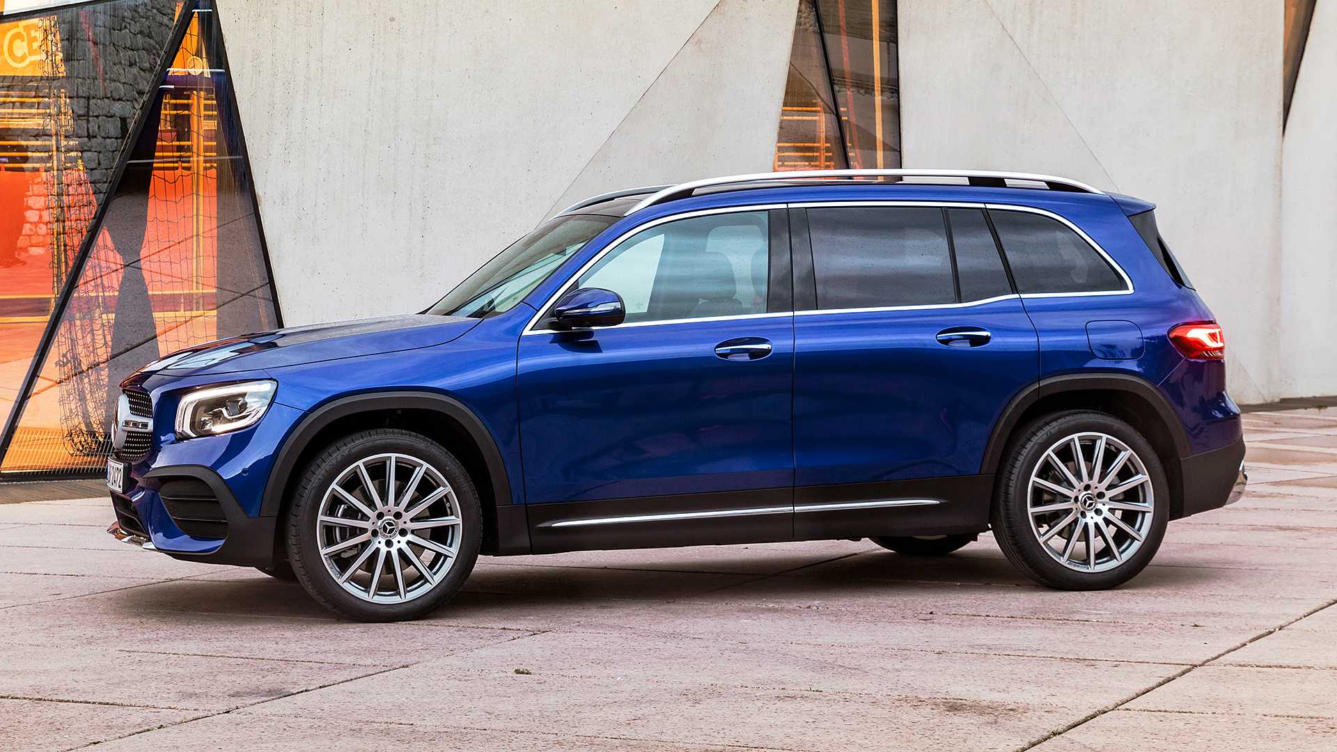 2020 Mercedes-Benz GLB Is A Seven-Seater Arriving Later This Year