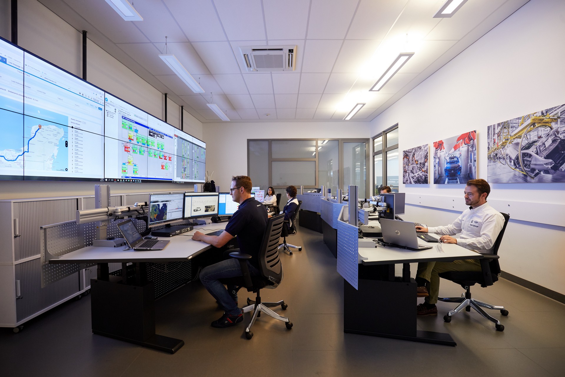 BMW Opens New Mexican Plant Days Ahead Of American Tariffs