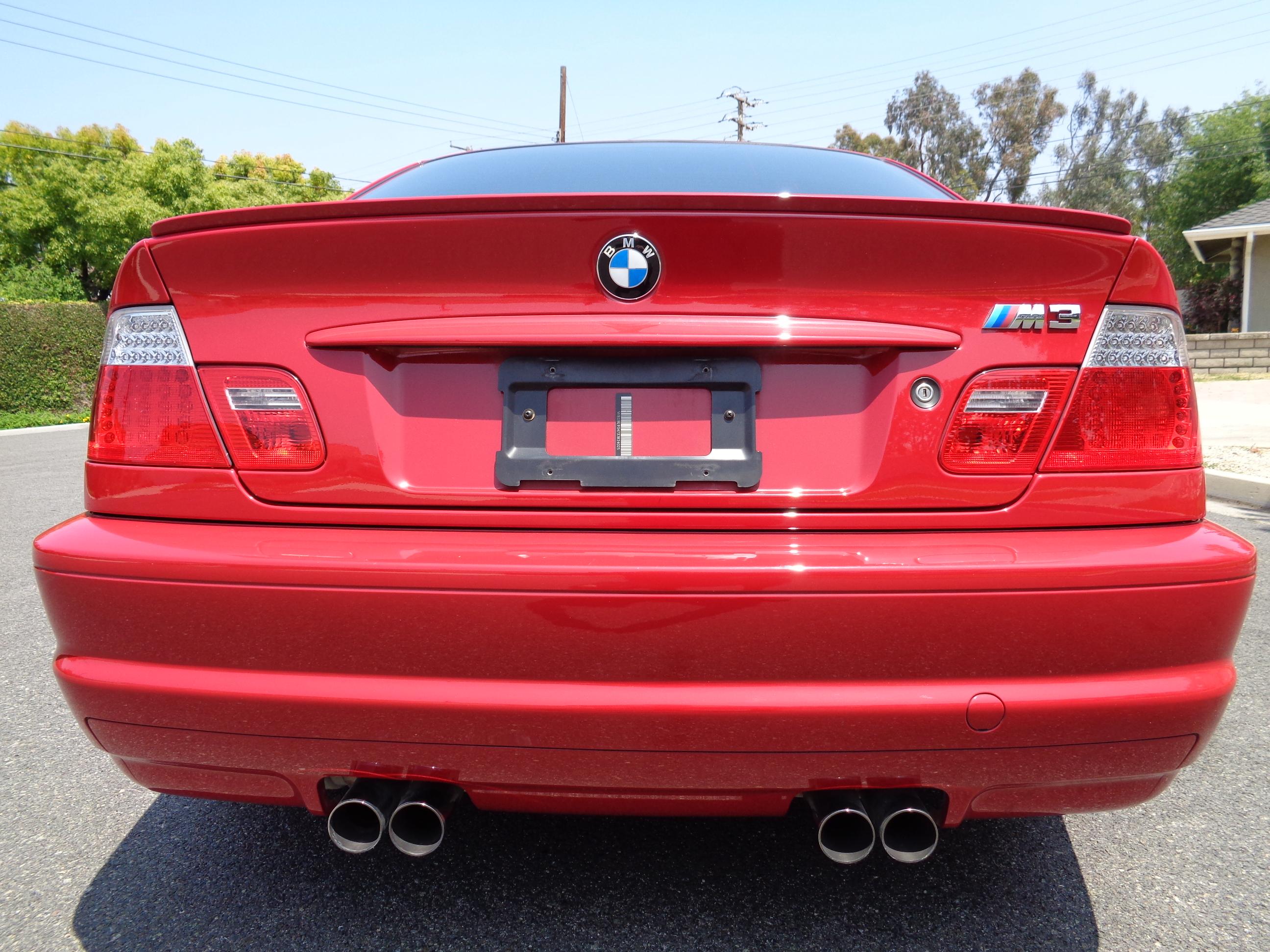 Snap Up This 2003 BMW M3 With A Six-Speed Before It’s Too Late