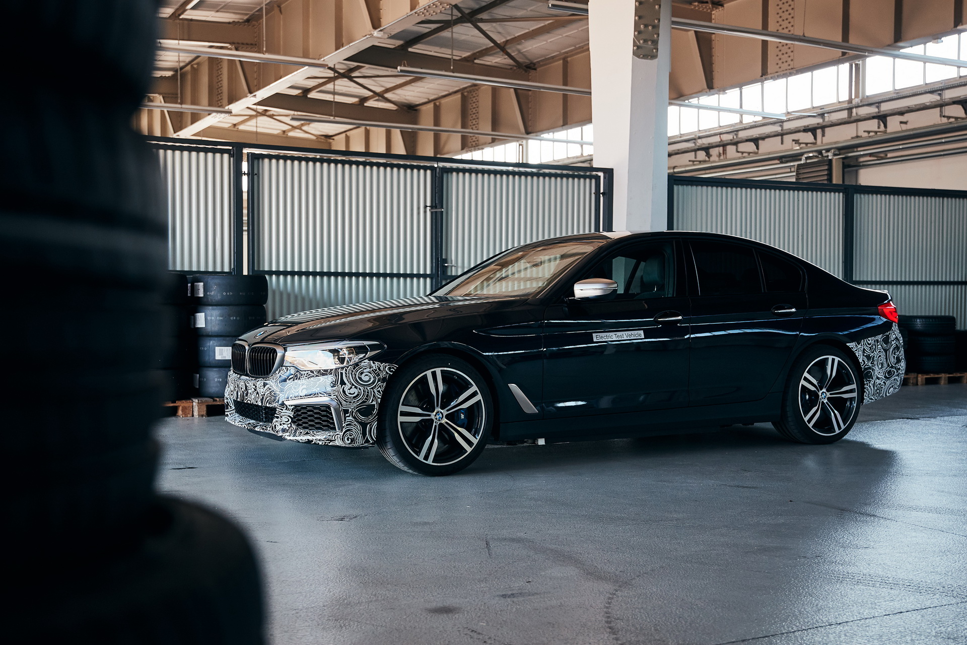 BMW’s Power BEV Trial Vehicle Is A 710 HP 5-Series Sedan