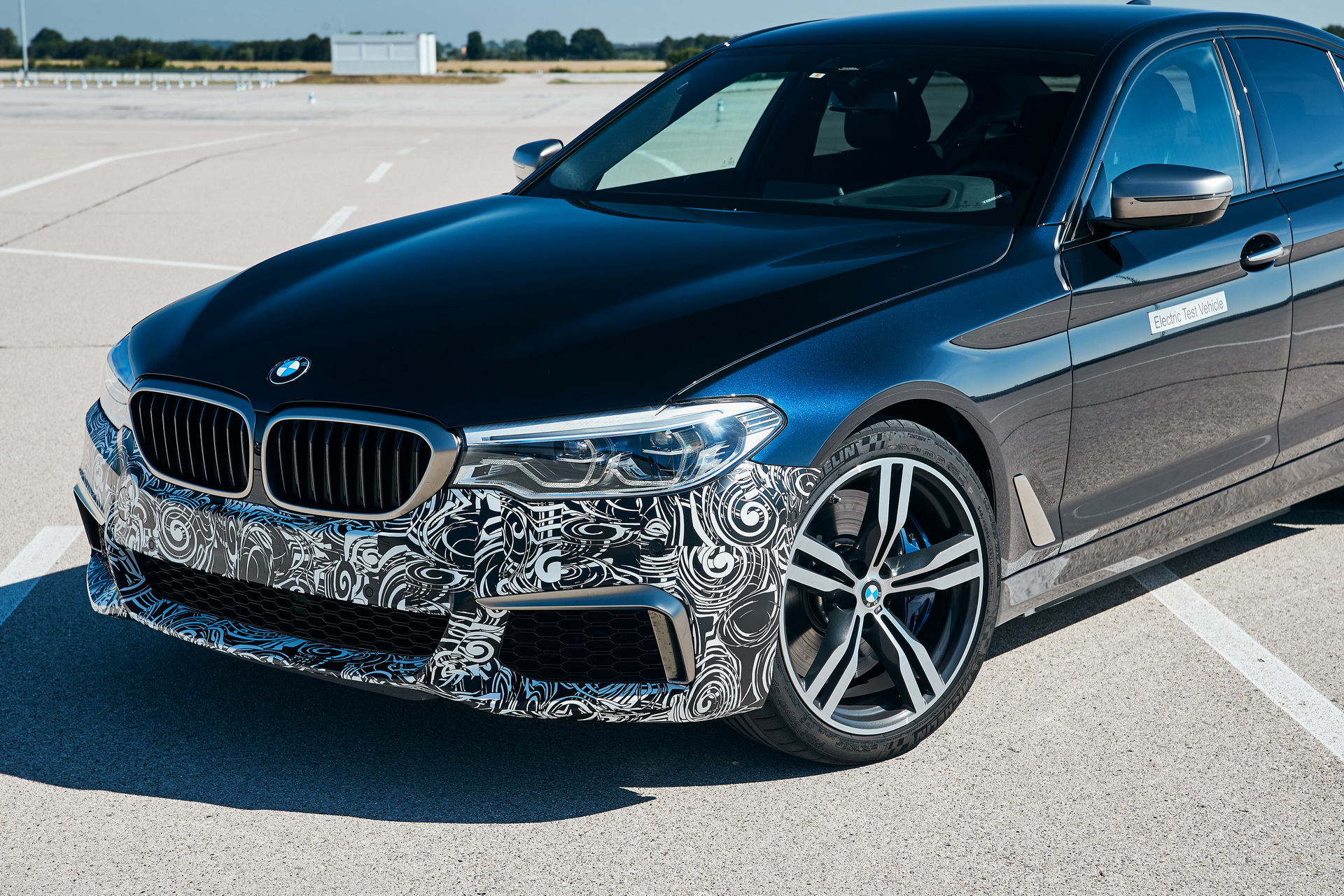 BMW’s Power BEV Trial Vehicle Is A 710 HP 5-Series Sedan