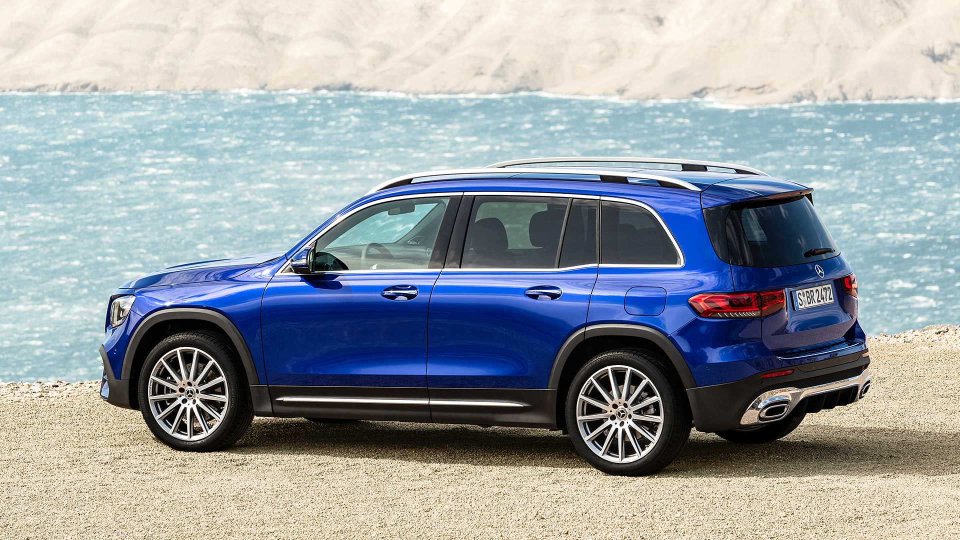 2020 Mercedes-Benz GLB Is A Seven-Seater Arriving Later This Year