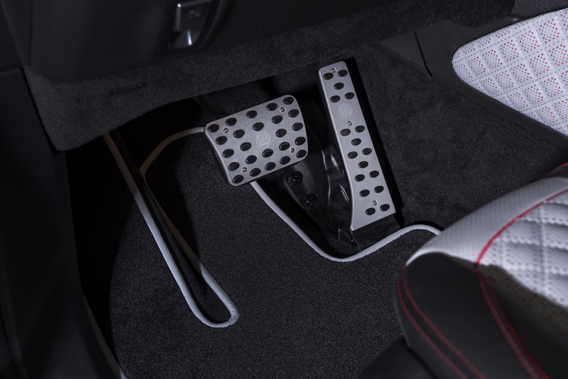 Brabus Unveils Two Limited Edition G63 SUVs, Each With 789 HP