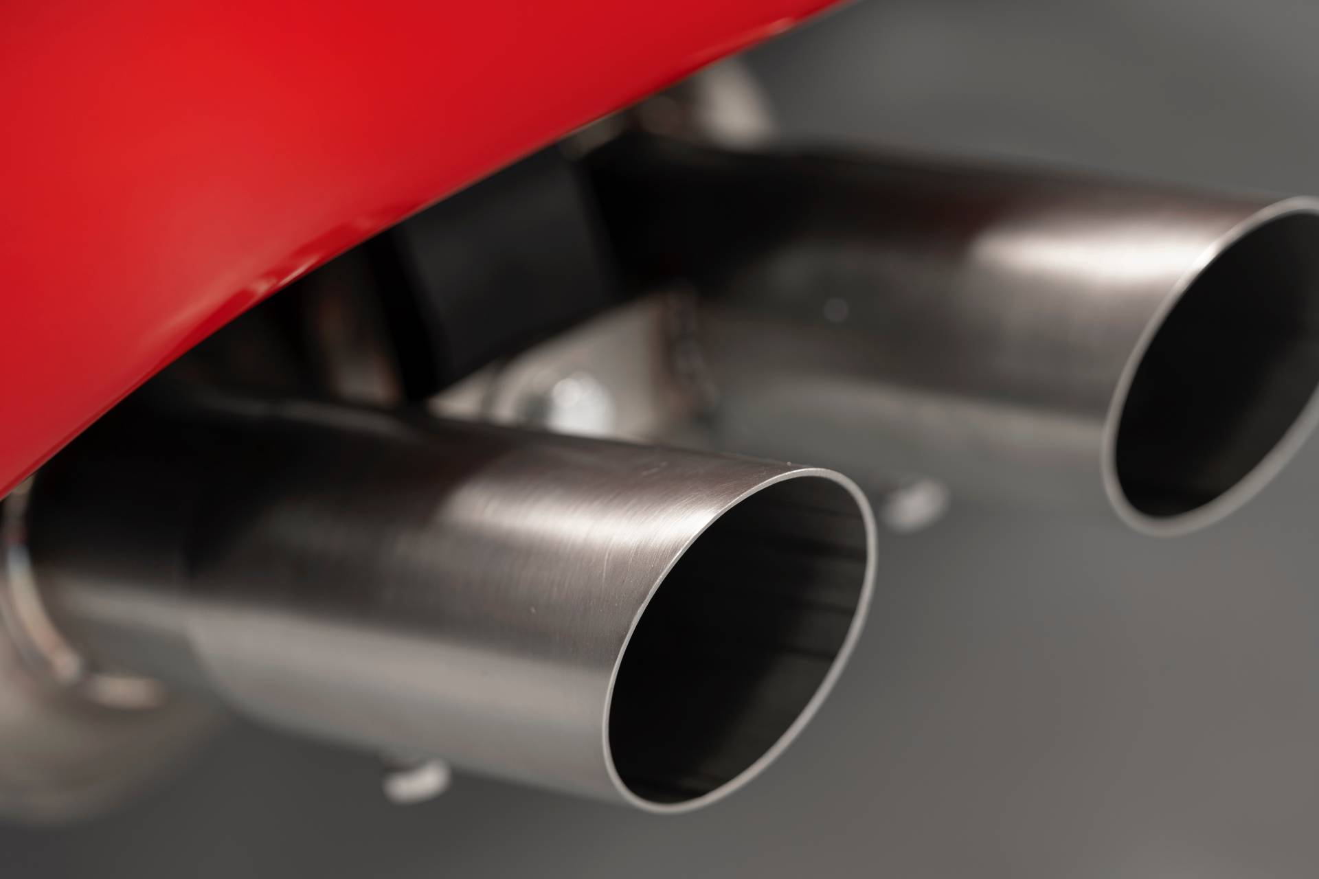 Aston Martin Completes First DB4 GT Zagato Continuation, Brings It To Le Mans