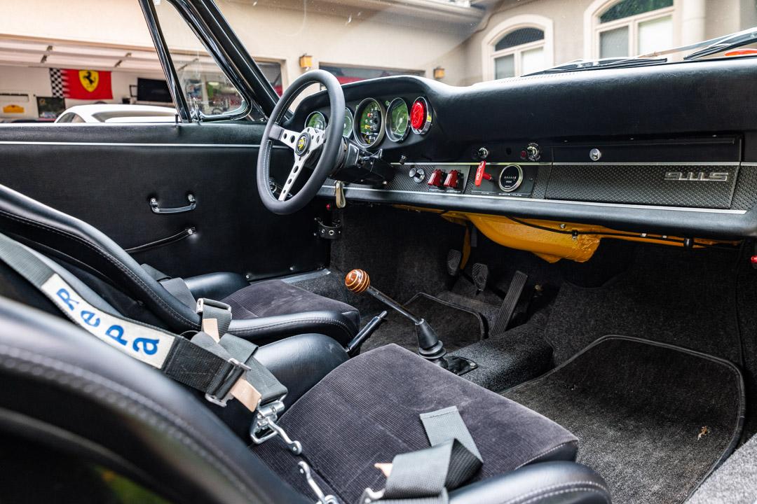 This 1967 Porsche 911 S 2.7 Is Like A Retrolicious German Bumblebee