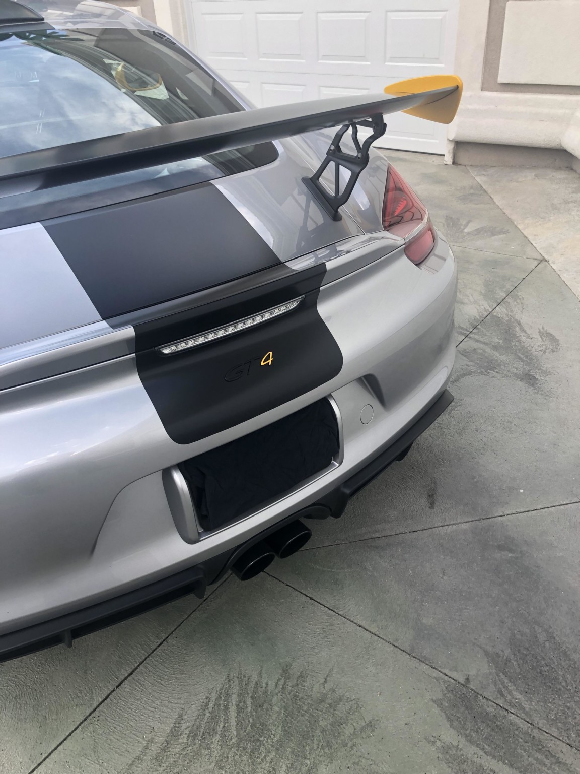 Fancy A 2.5K-Mile 2016 Porsche Cayman GT4? Of Course You Do