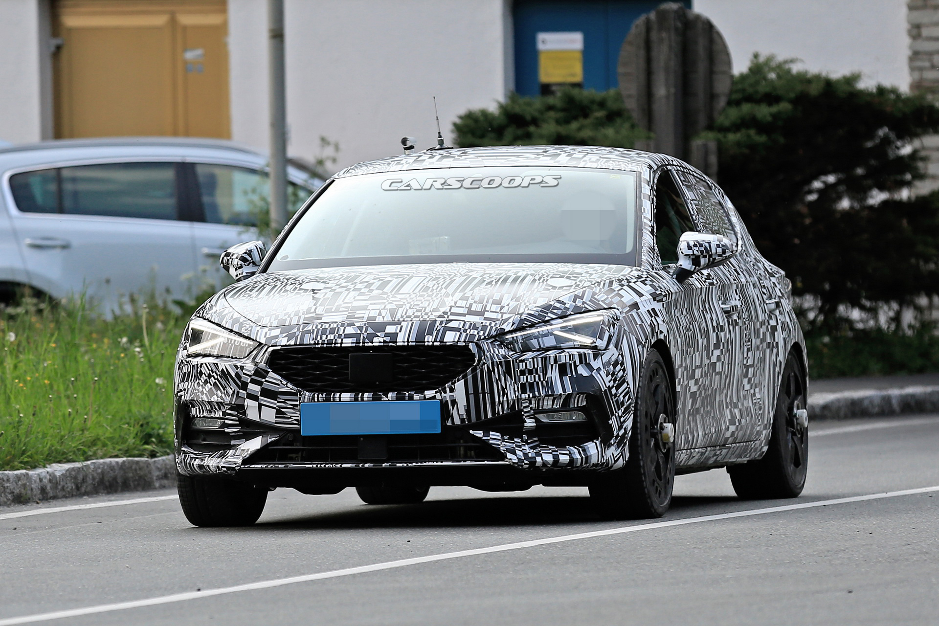 2020 Cupra Leon Hot Hatch Likely Getting Both Plug-In Hybrid And Gasoline Versions