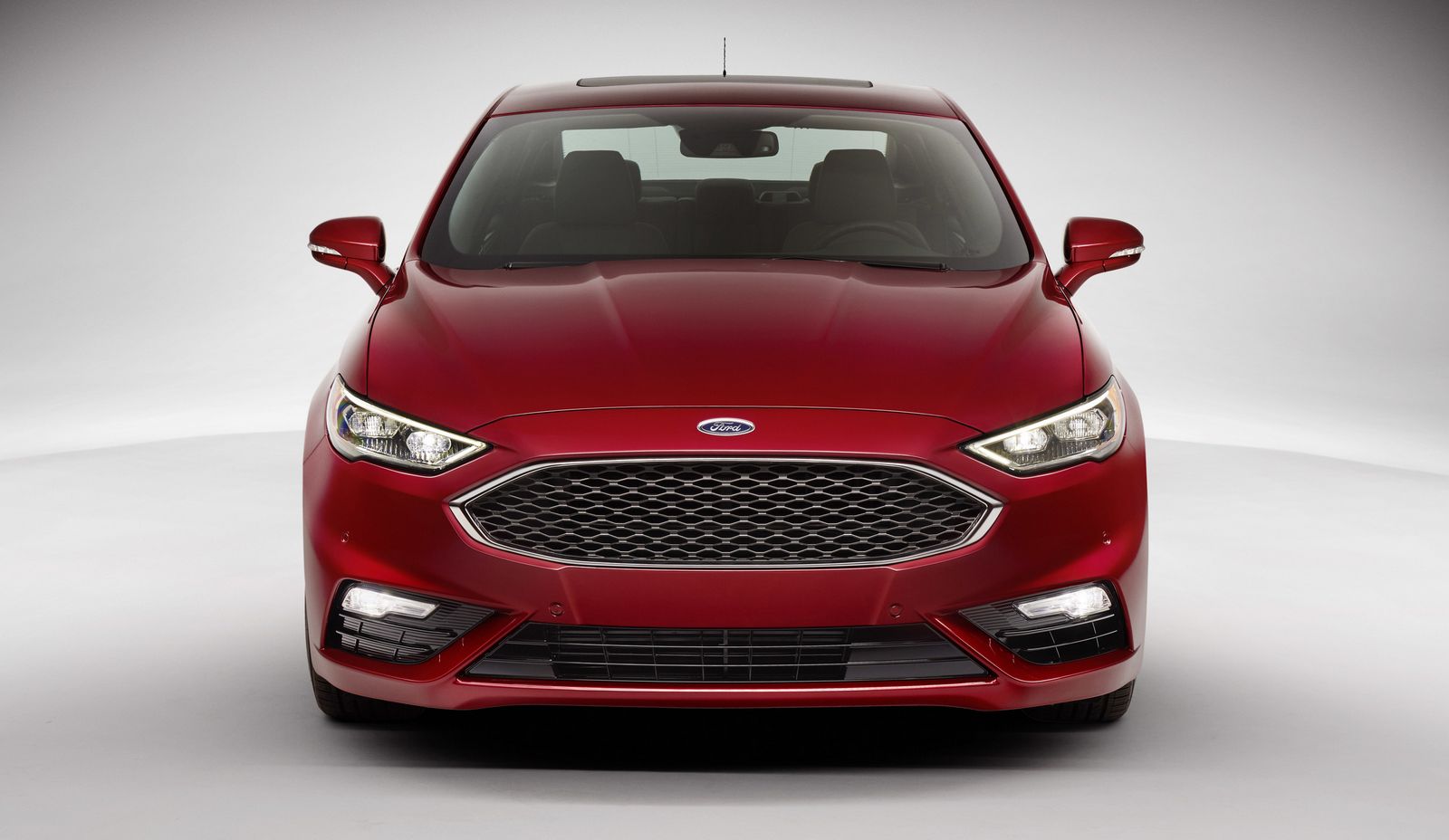 Ford Will Actually Keep Building Some Fusion Models Through 2021