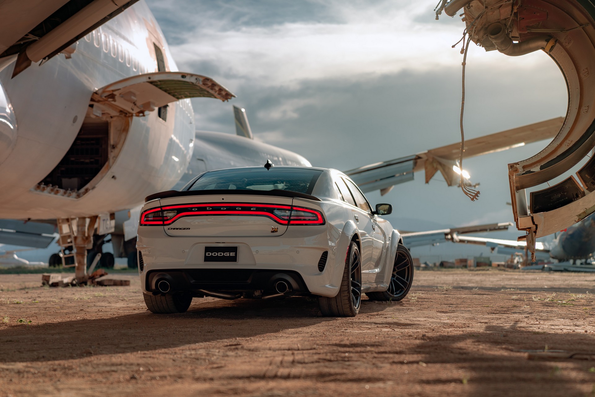 2020 Dodge Charger Scat Pack And SRT Hellcat Widebody Debut With Up To 707 HP