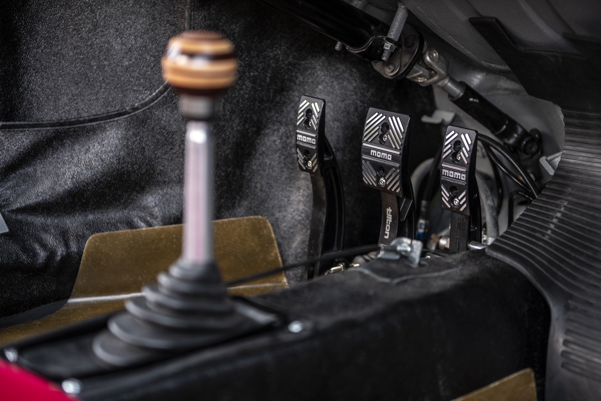 Here’s A Detailed Look At The Insane 400 HP Porsche 356 RSR