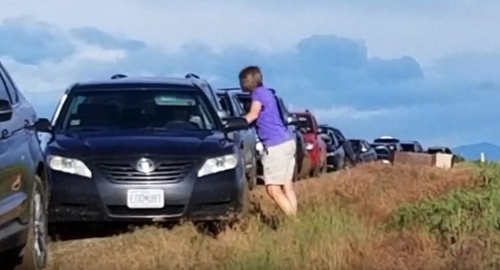 Google Maps Sends Drivers On Detour From Hell, Nearly 100 Get Trapped On Muddy Road