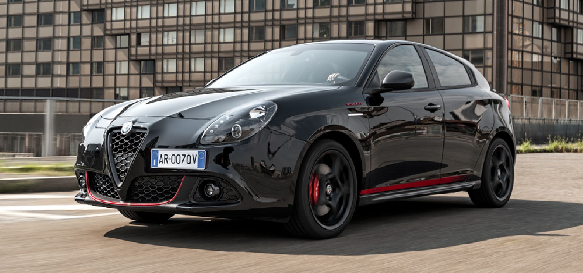 Alfa Romeo Giulietta Veloce S Features Sporty Trim, Limited To 30 Units