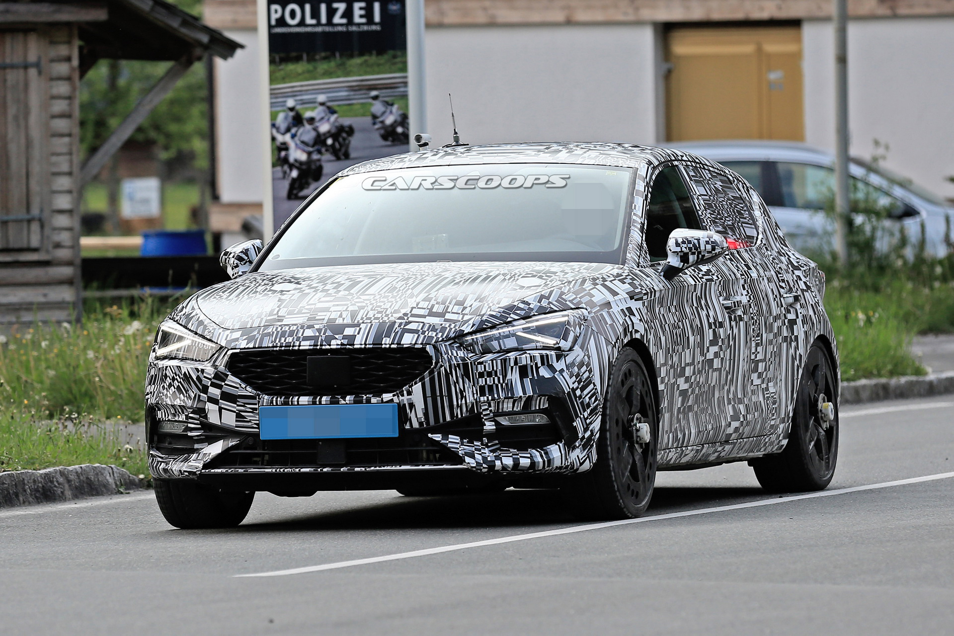 2020 Cupra Leon Hot Hatch Likely Getting Both Plug-In Hybrid And Gasoline Versions