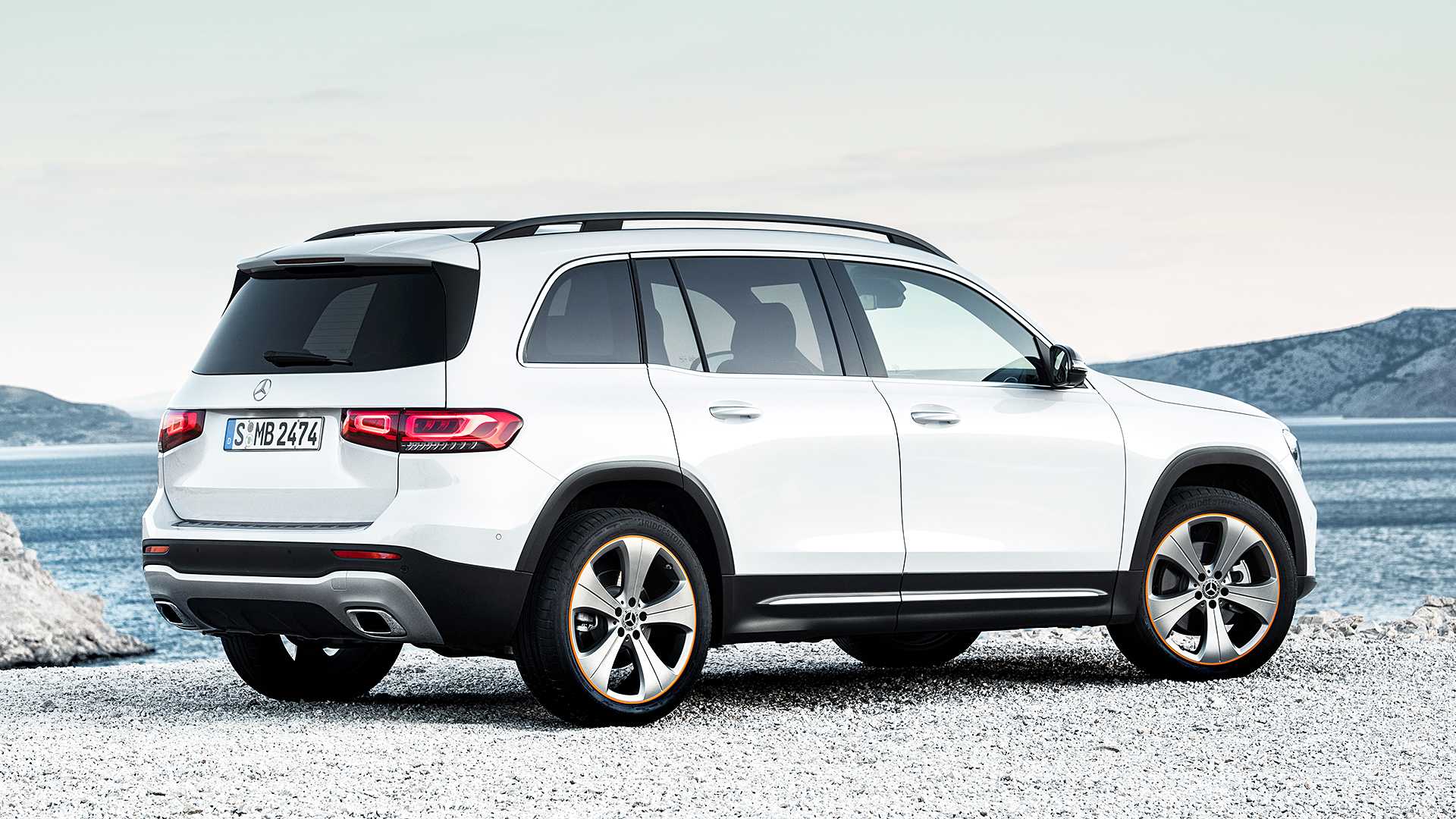 2020 Mercedes-Benz GLB Is A Seven-Seater Arriving Later This Year