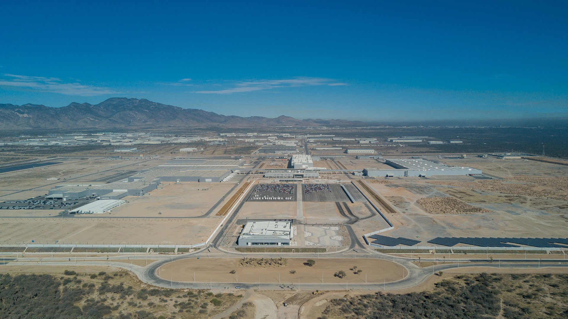 BMW Opens New Mexican Plant Days Ahead Of American Tariffs