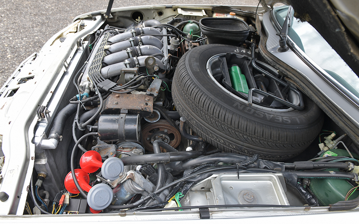 Oh là là: 1986 Citroen CX 25 Prestige Turbo Is Old Europe At Its Chicest