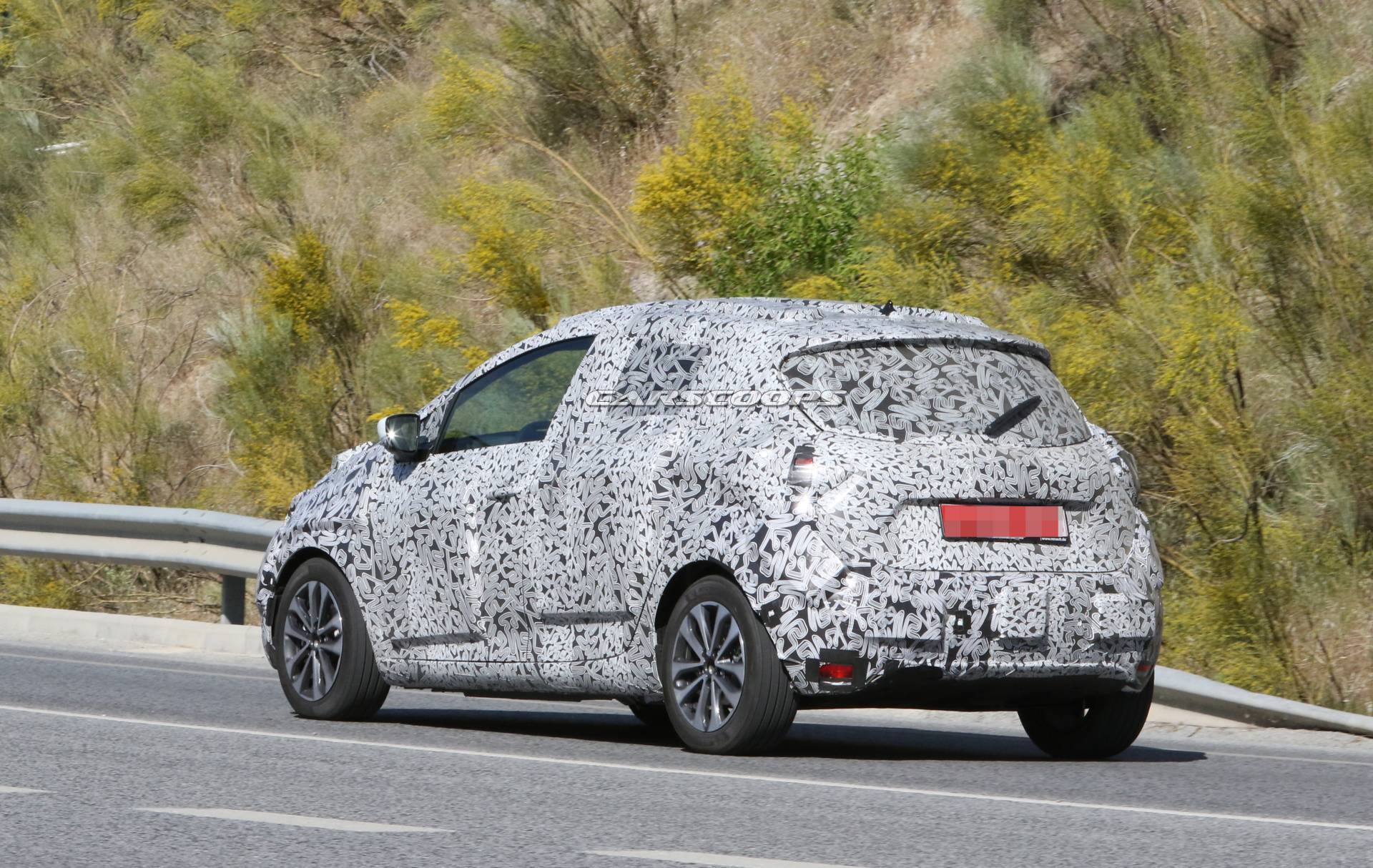 2020 Renault Zoe Gearing Up To Face Upcoming Fierce Competition