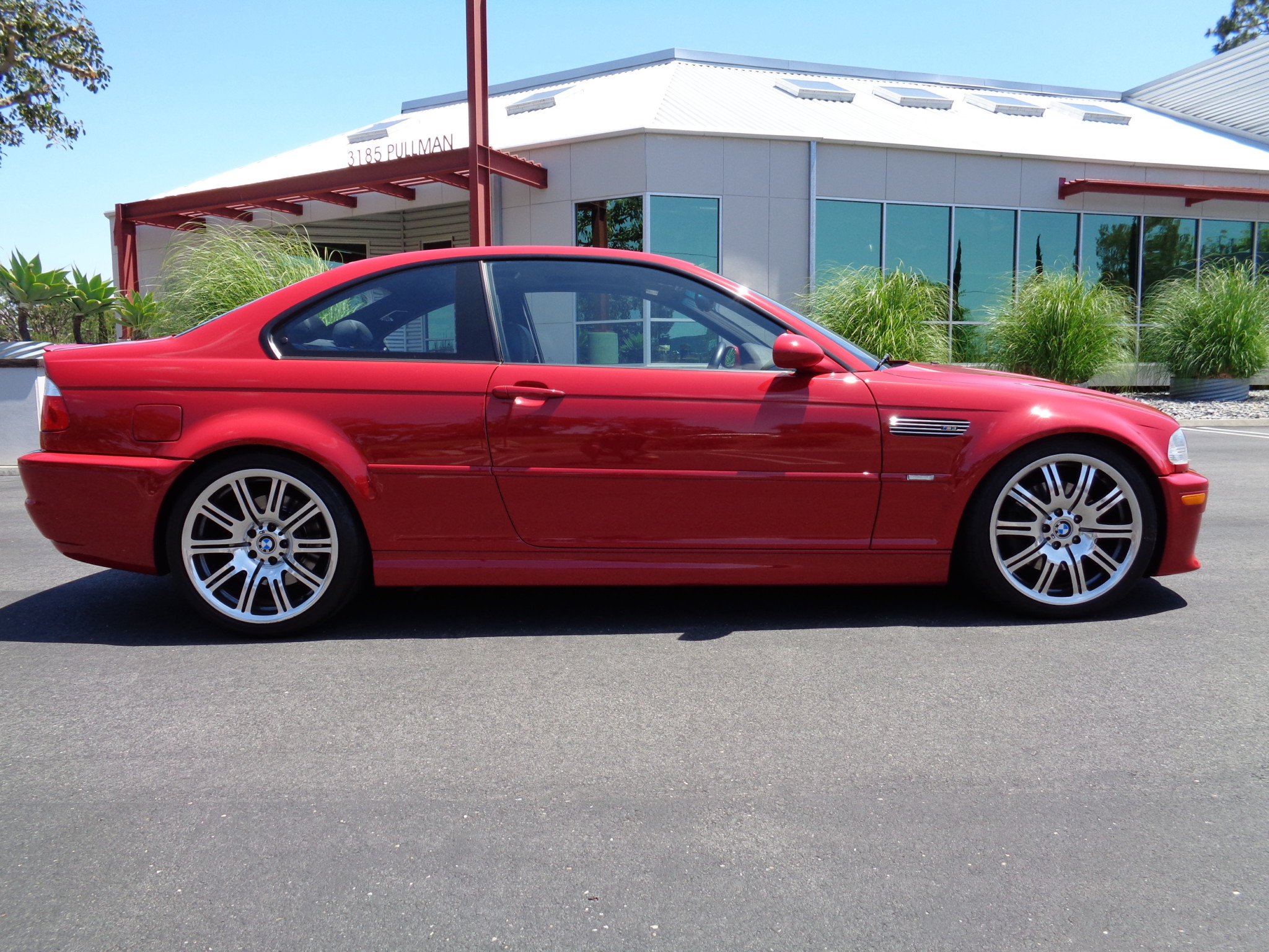 Snap Up This 2003 BMW M3 With A Six-Speed Before It’s Too Late
