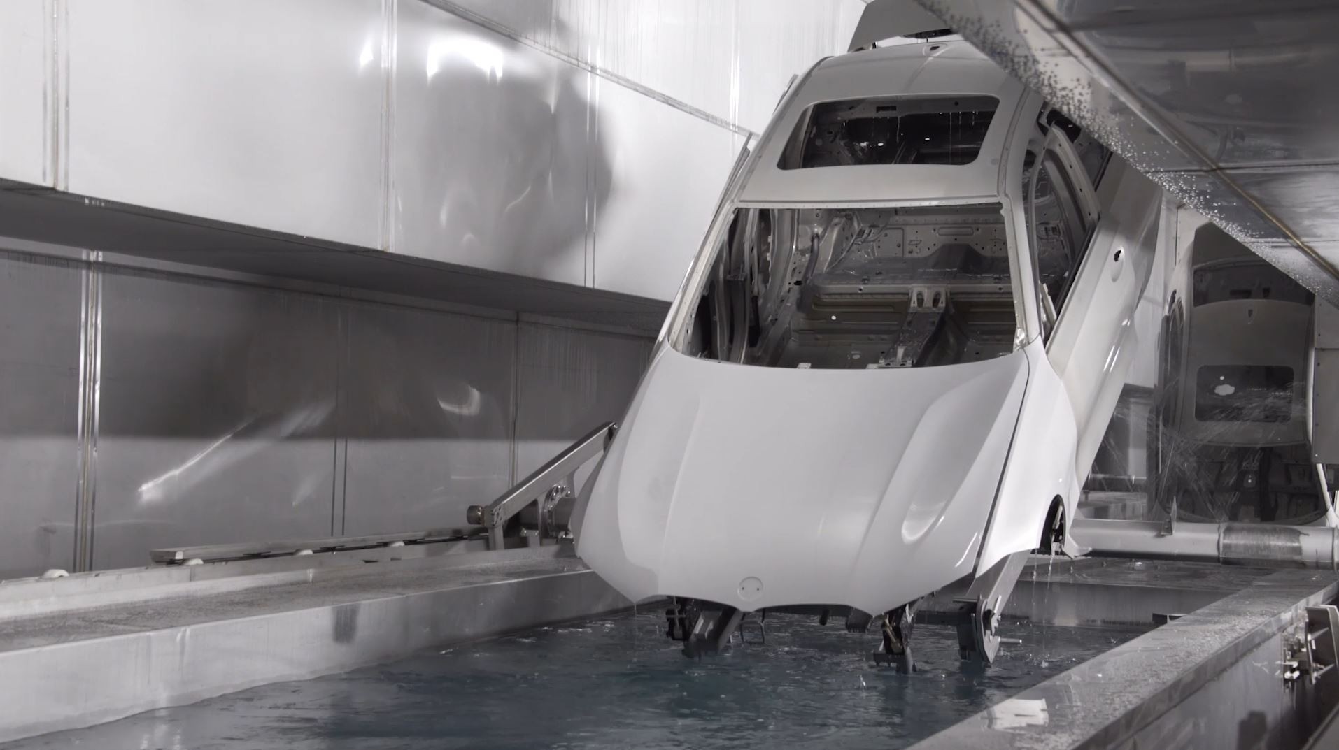 BMW Opens New Mexican Plant Days Ahead Of American Tariffs