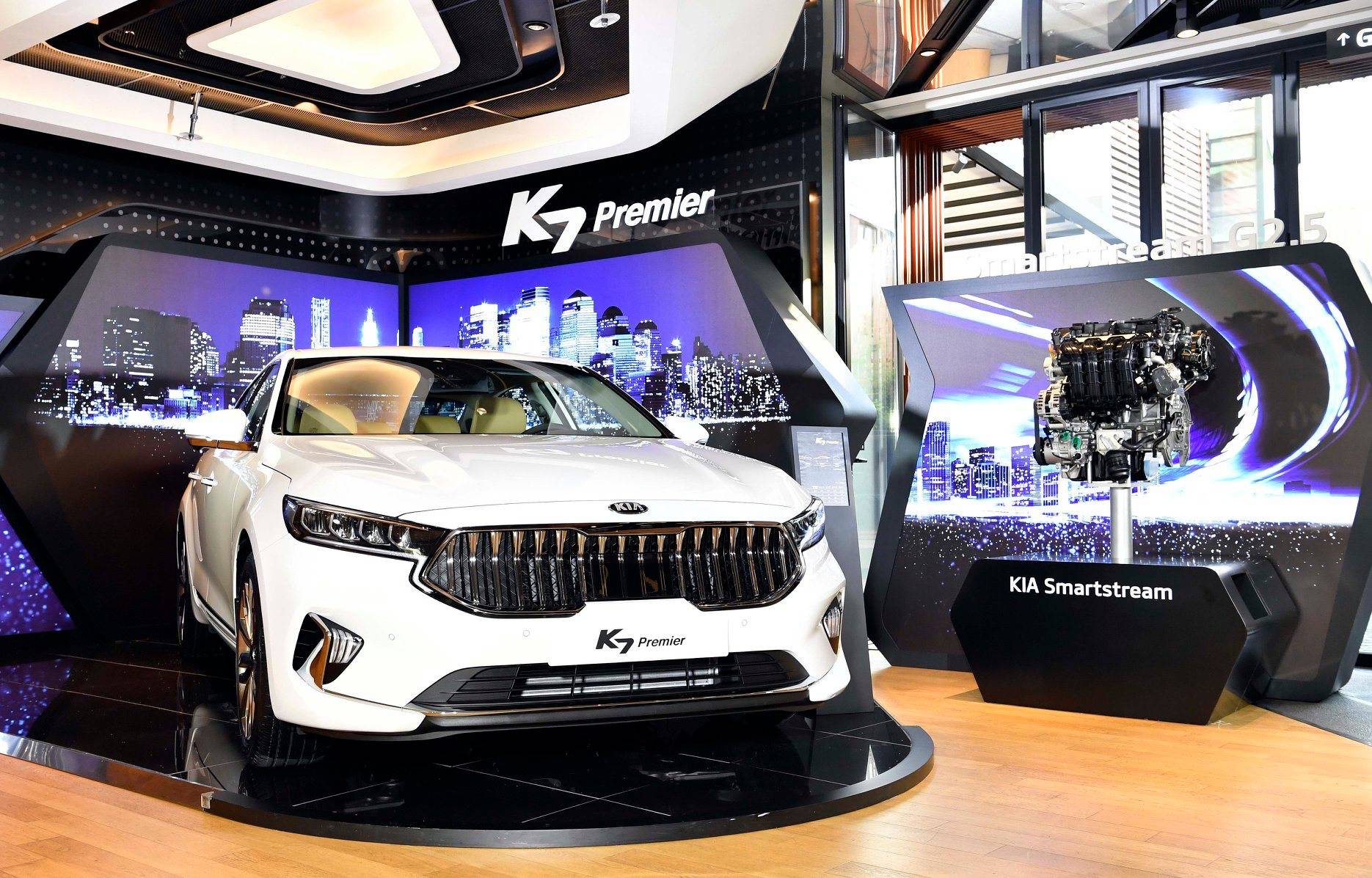 Facelifted 2020 Kia Cadenza Breaks Cover As The K7 Premier In Korea