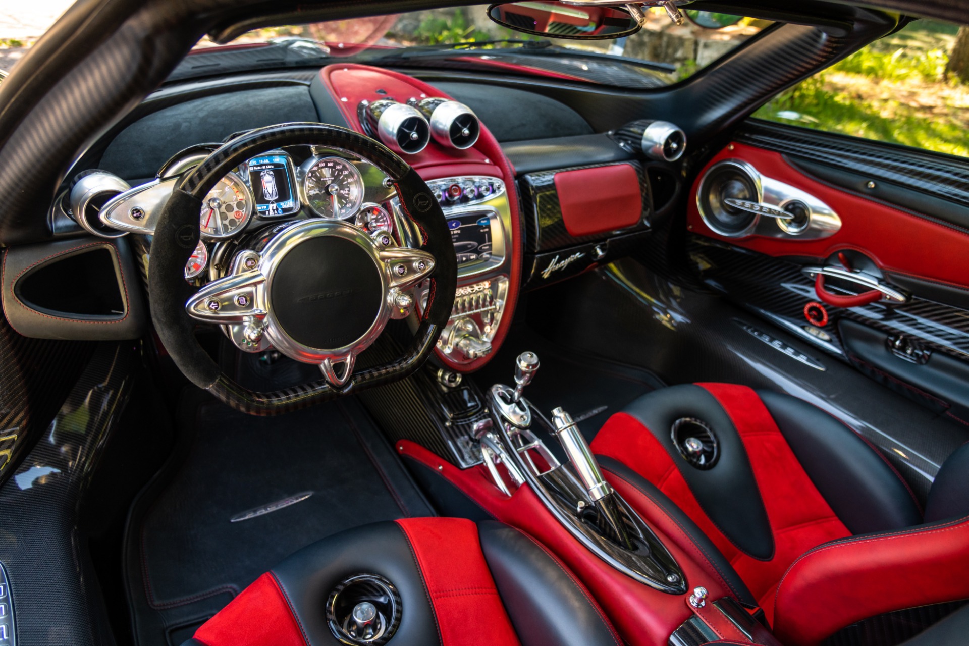 Pagani Huayra Tempesta Is Screaming Out For A New Home