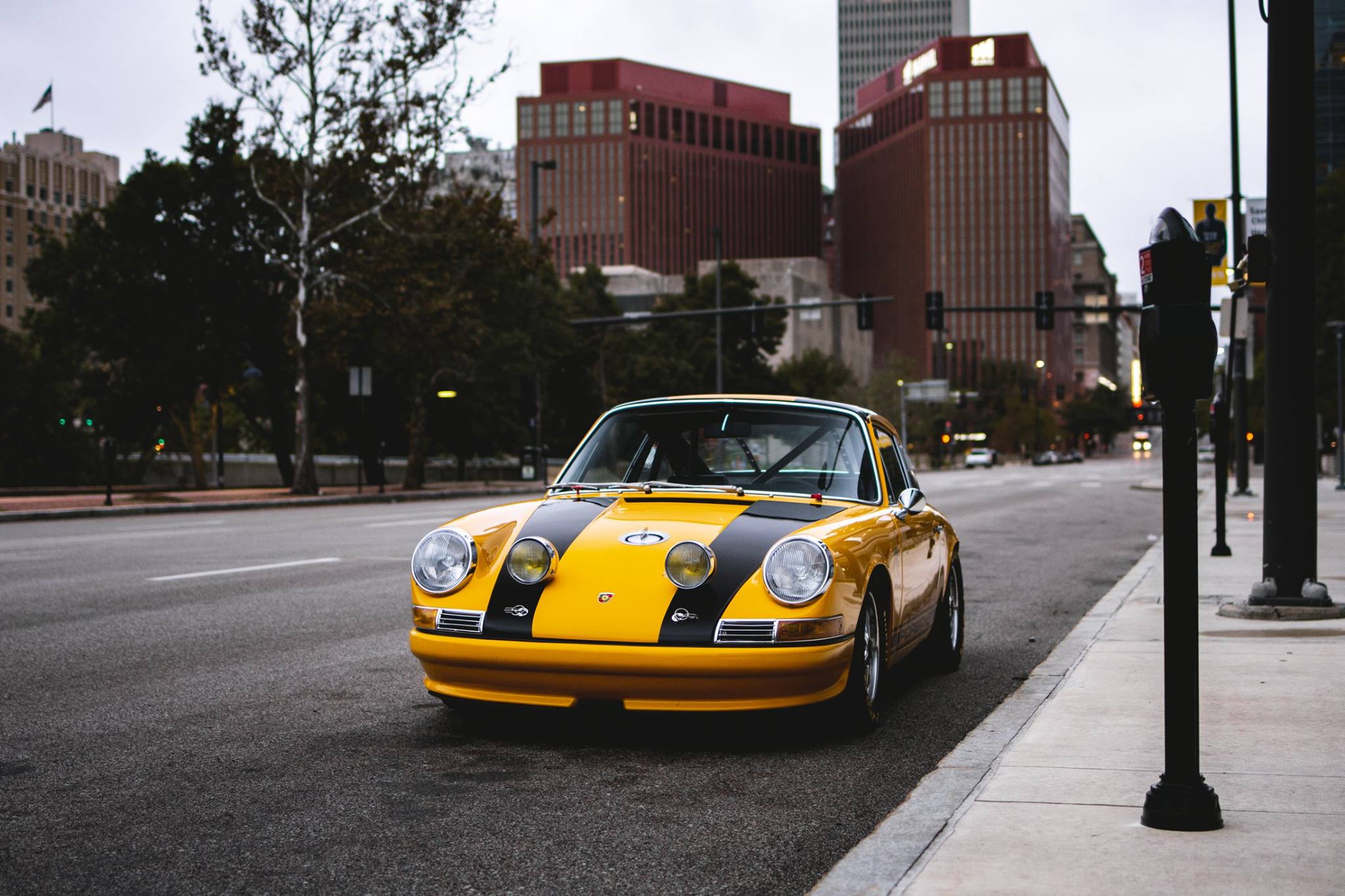 This 1967 Porsche 911 S 2.7 Is Like A Retrolicious German Bumblebee