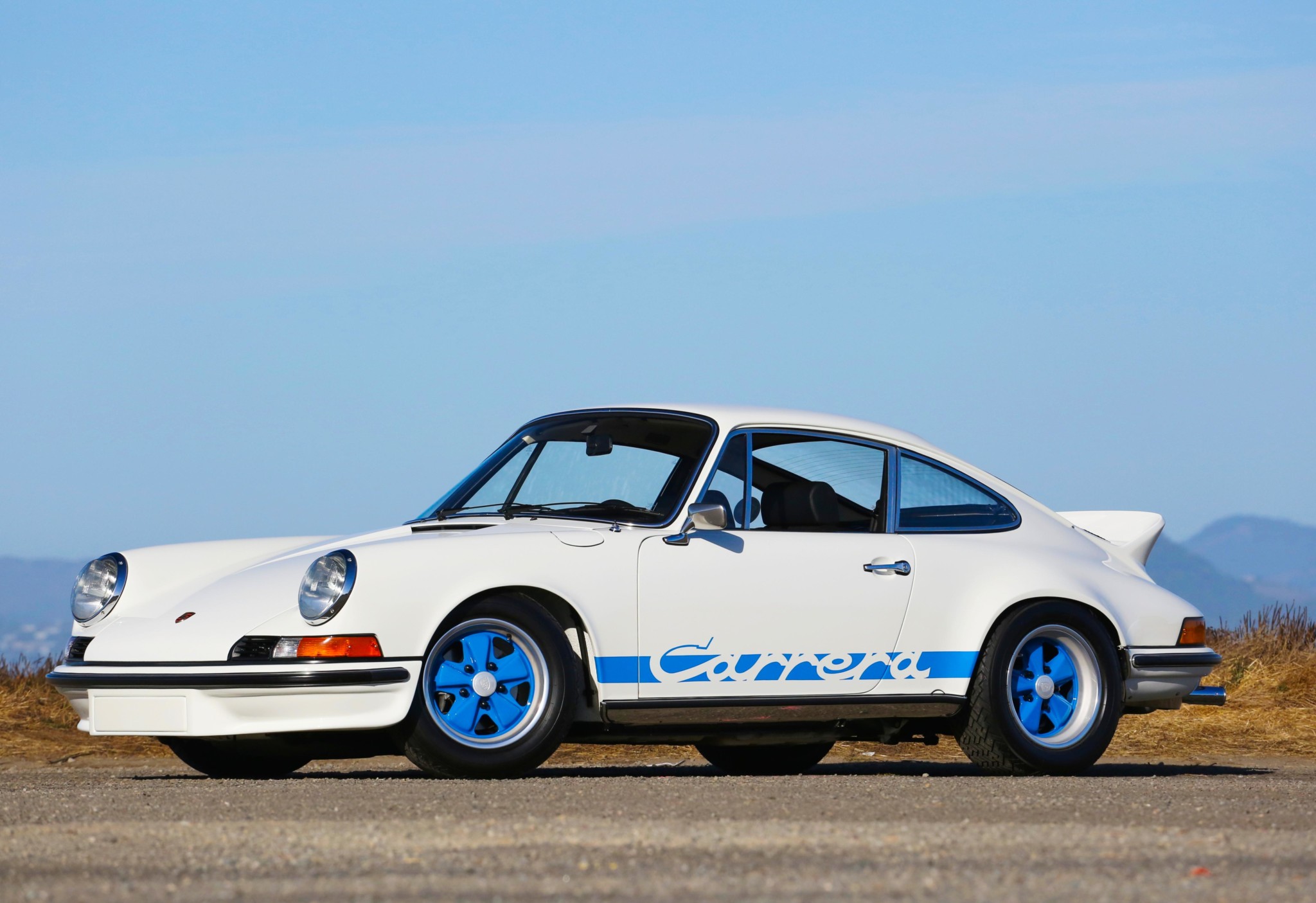 Award-Winning 1973 Porsche 911 Carrera RS Is A White And Blue Gem